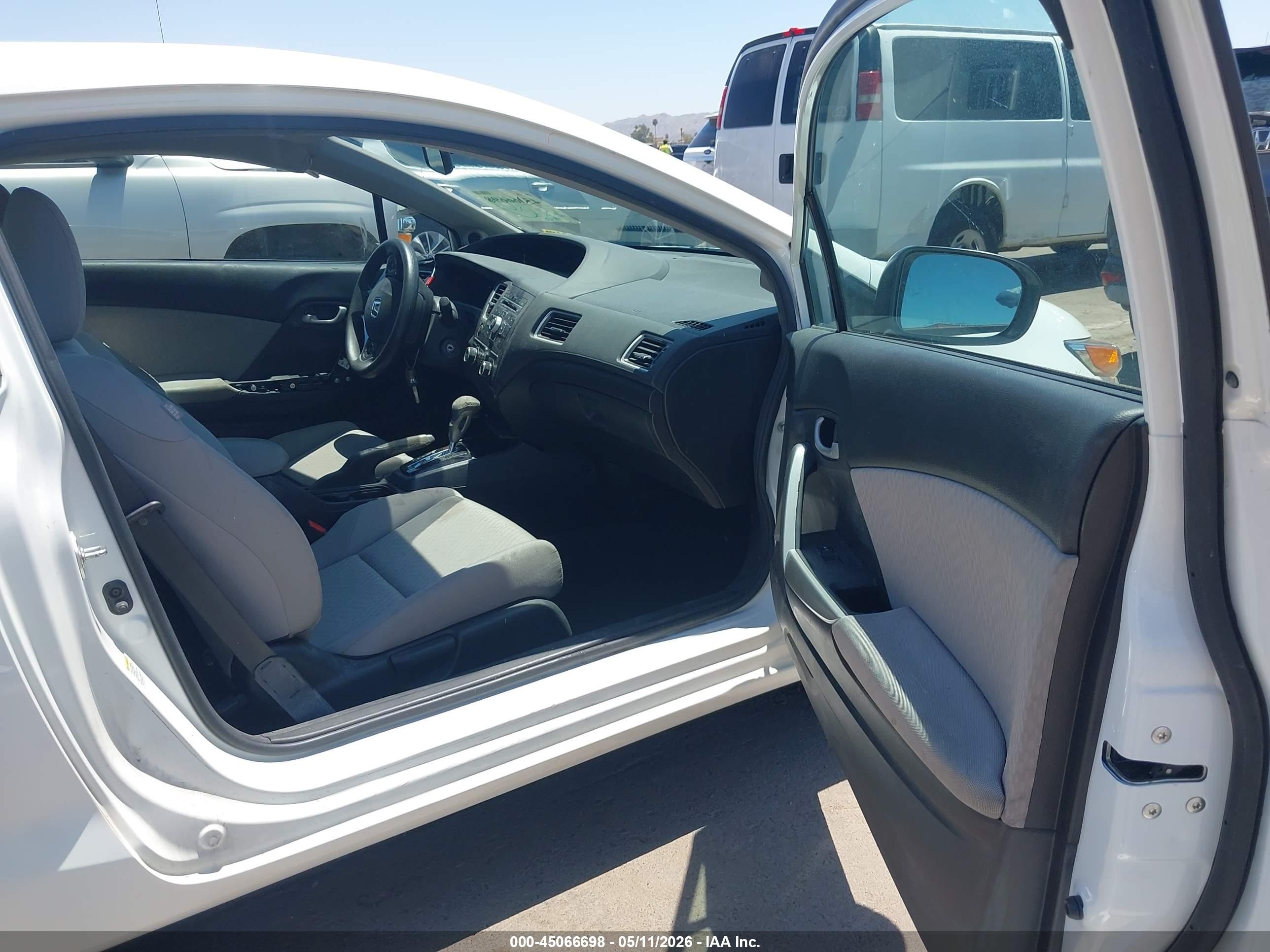 2014 Honda Civic Lx White vin: 2HGFG3B58EH502467