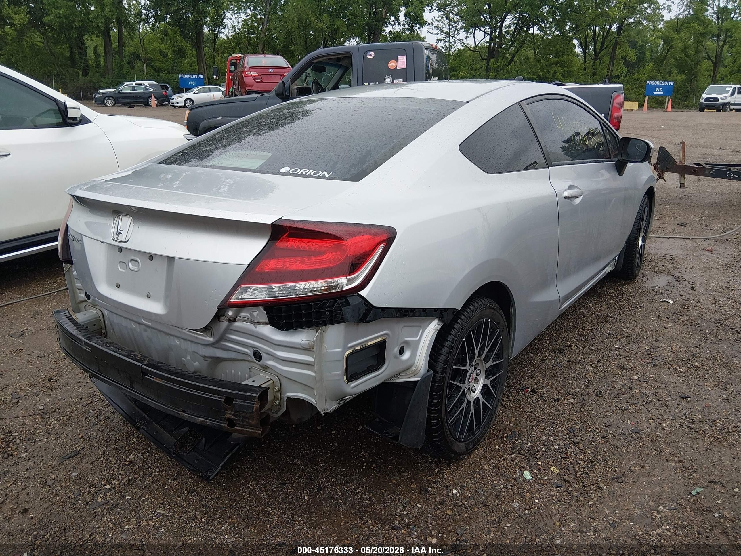 2014 Honda Civic Lx Серебряный vin: 2HGFG3B58EH518121