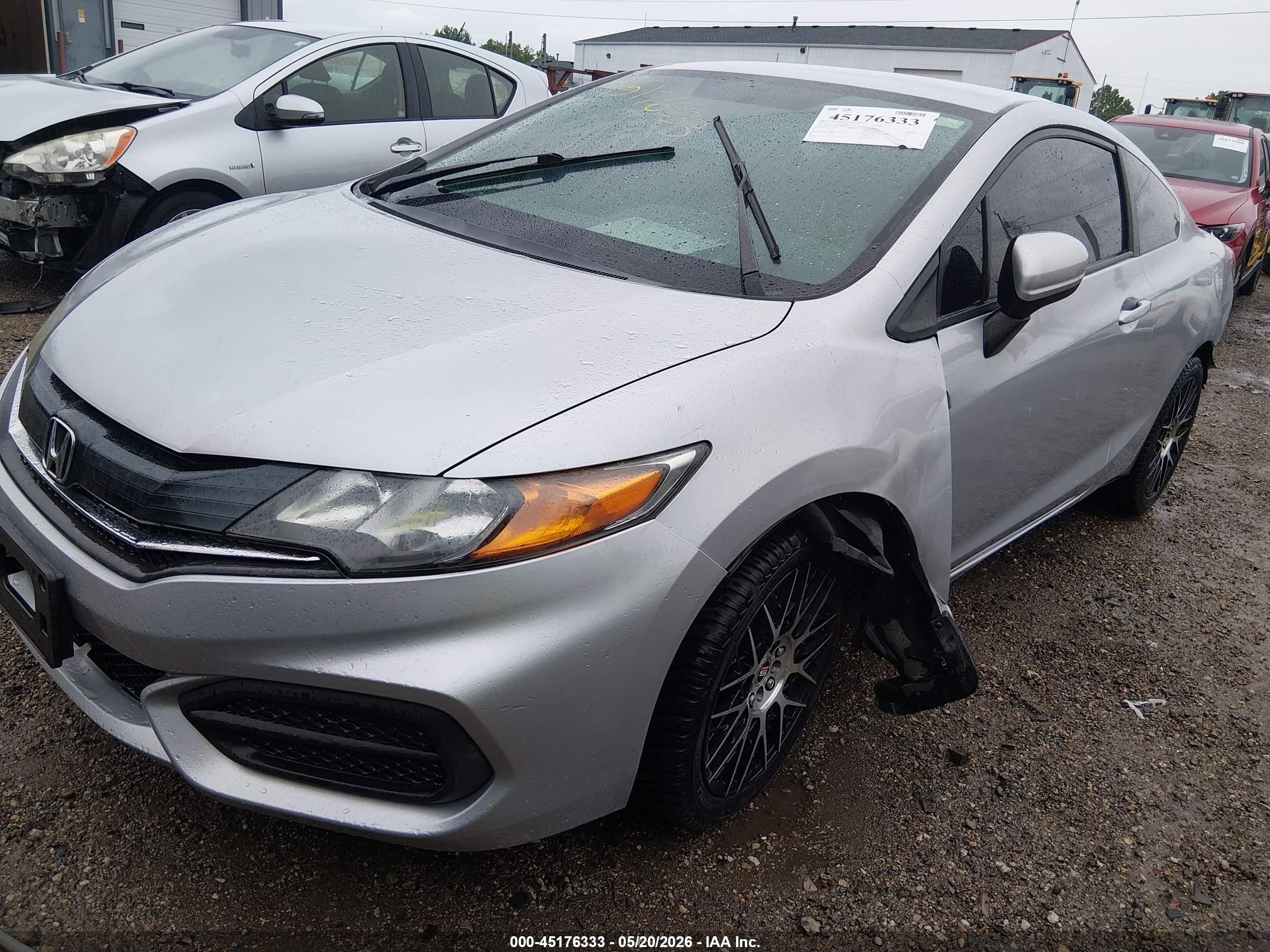 2014 Honda Civic Lx Серебряный vin: 2HGFG3B58EH518121