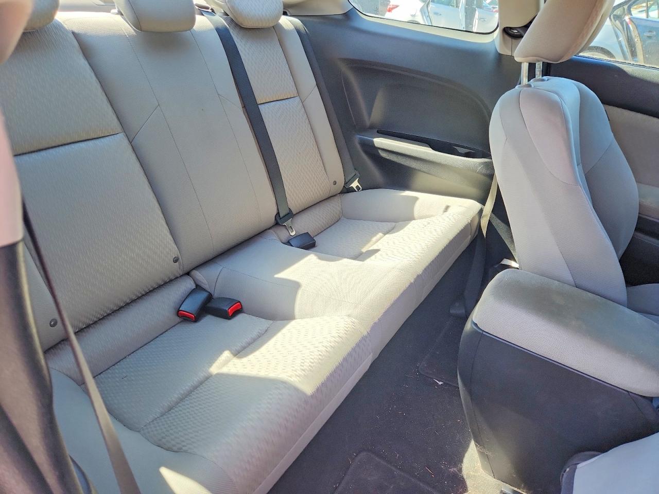 2015 Honda Civic Lx Серый vin: 2HGFG3B58FH517813