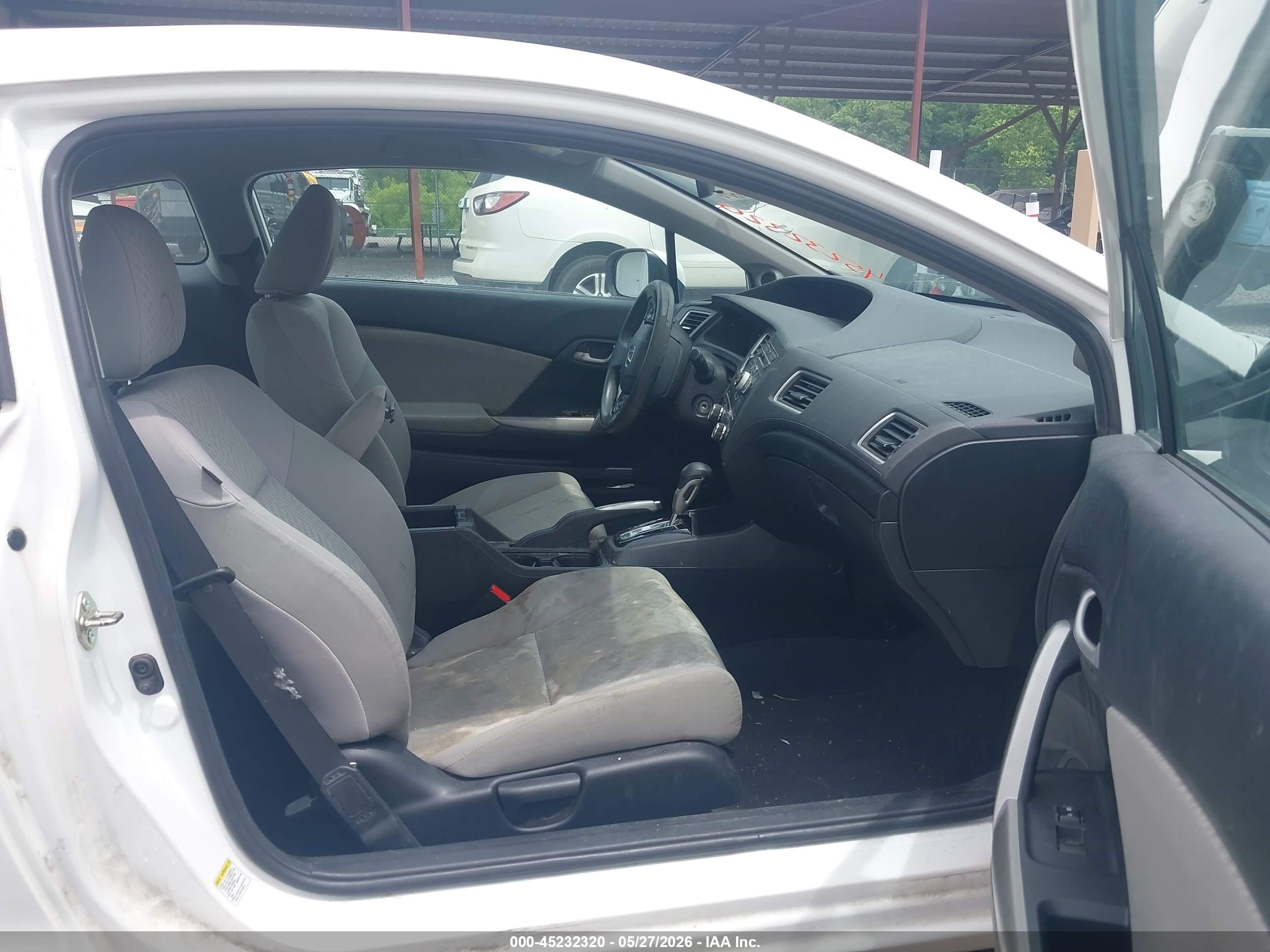 2015 Honda Civic Lx White vin: 2HGFG3B58FH533395