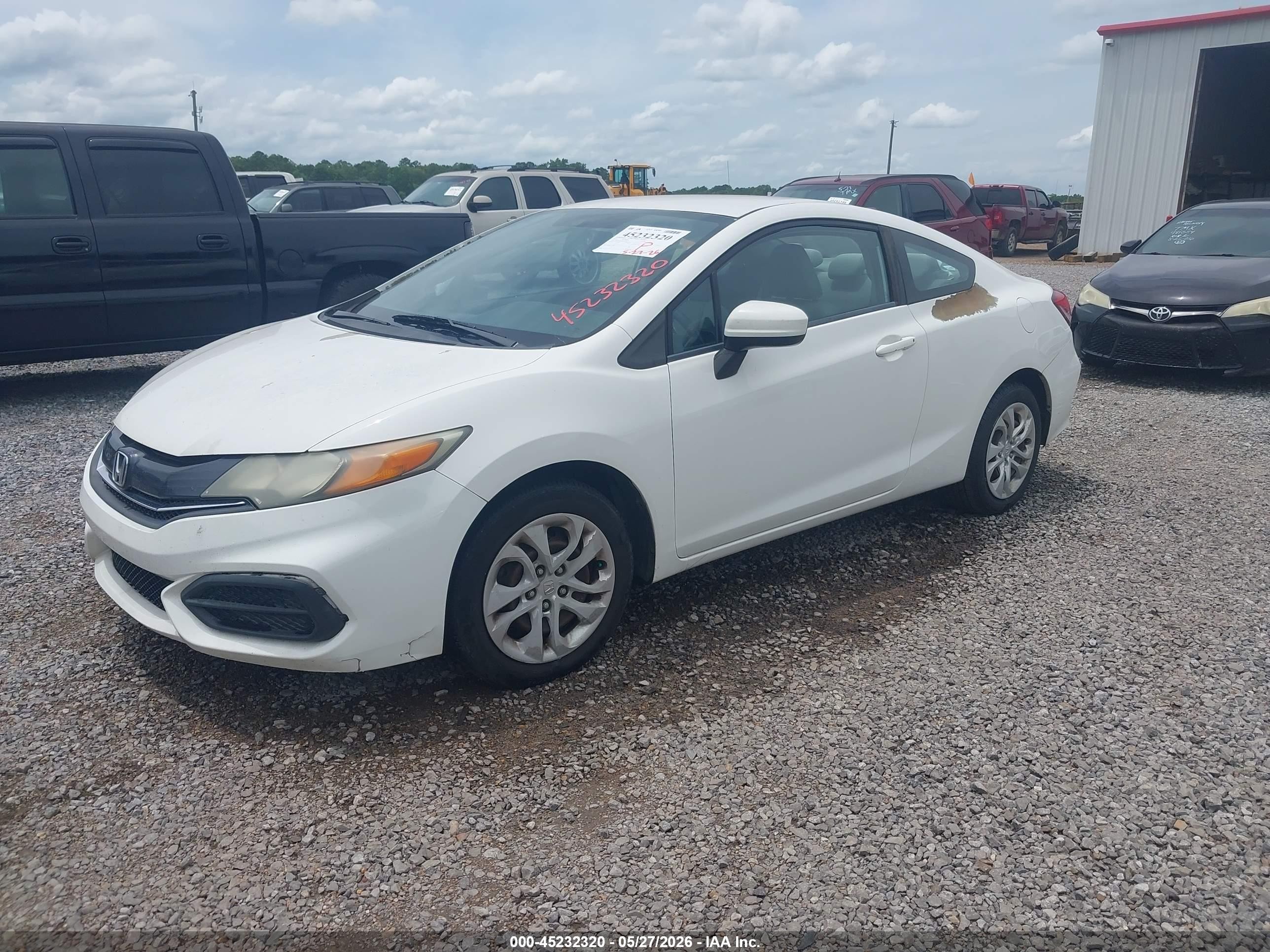 2015 Honda Civic Lx White vin: 2HGFG3B58FH533395