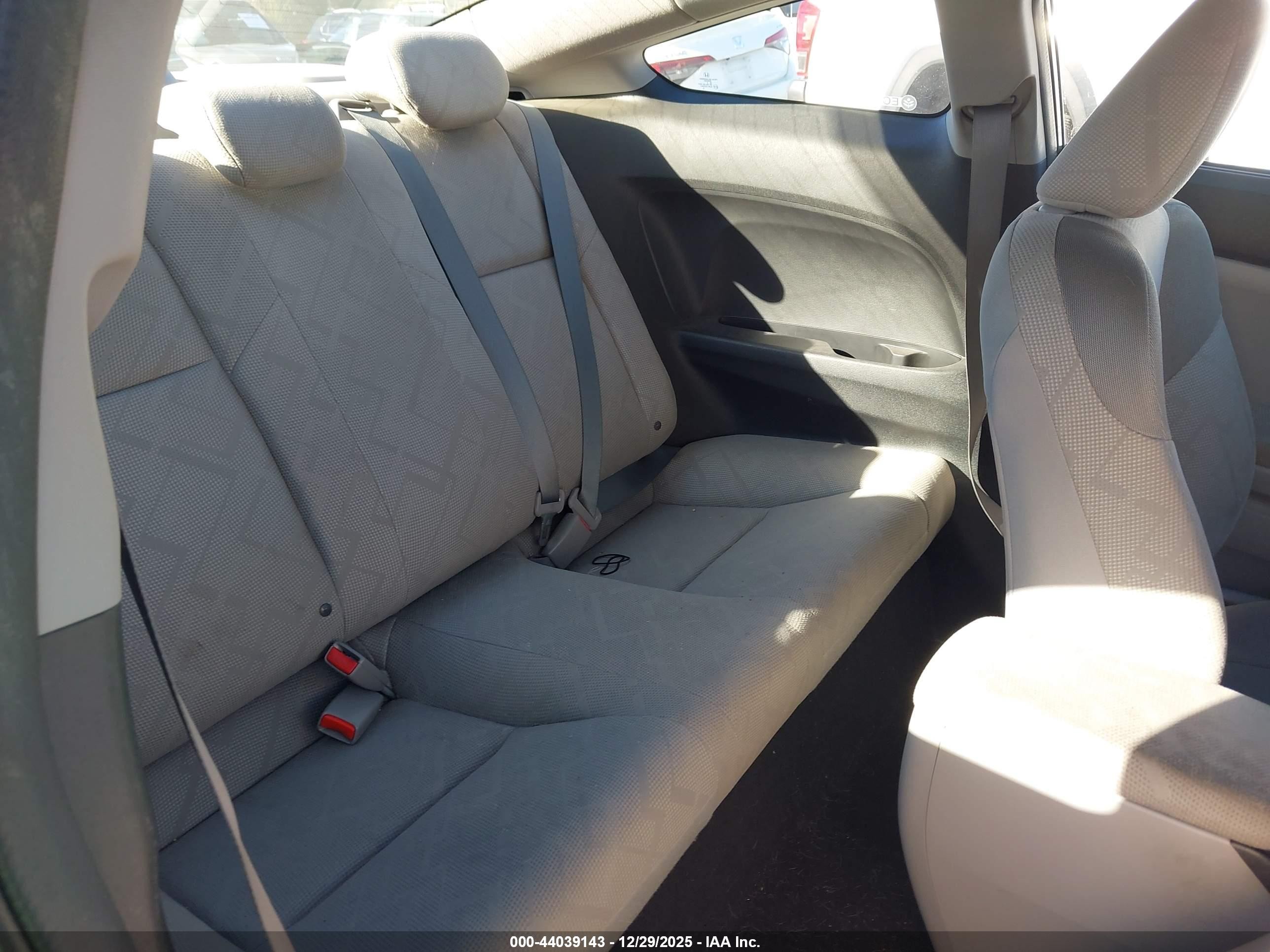 2012 Honda Civic Lx Серый vin: 2HGFG3B59CH558141