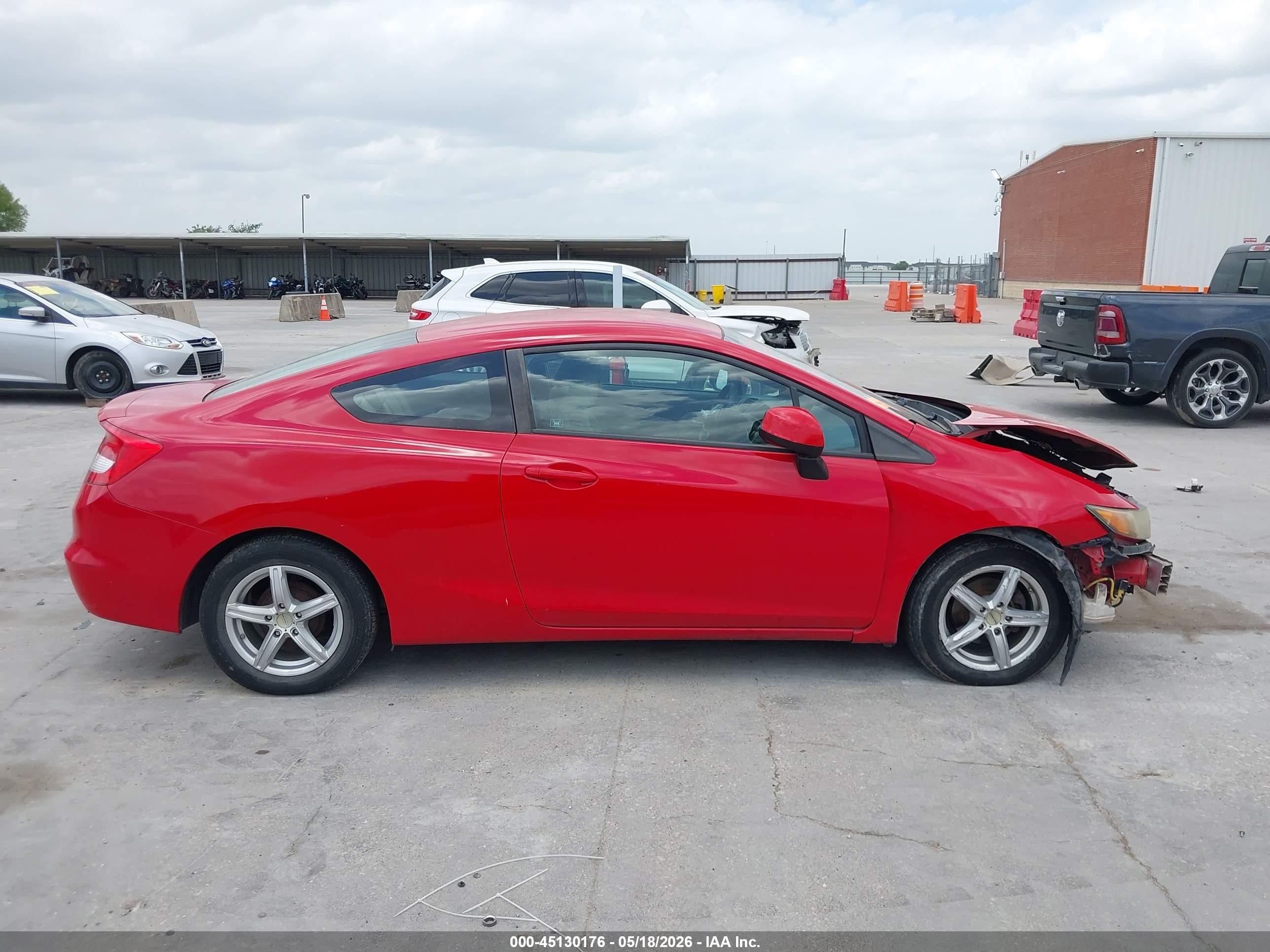 2012 Honda Civic Lx Красный vin: 2HGFG3B5XCH510583
