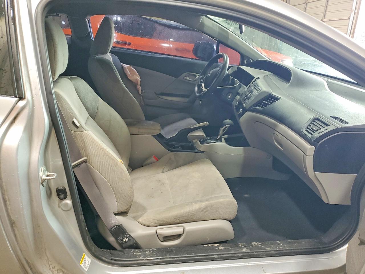 2012 Honda Civic Lx Серебряный vin: 2HGFG3B5XCH531093