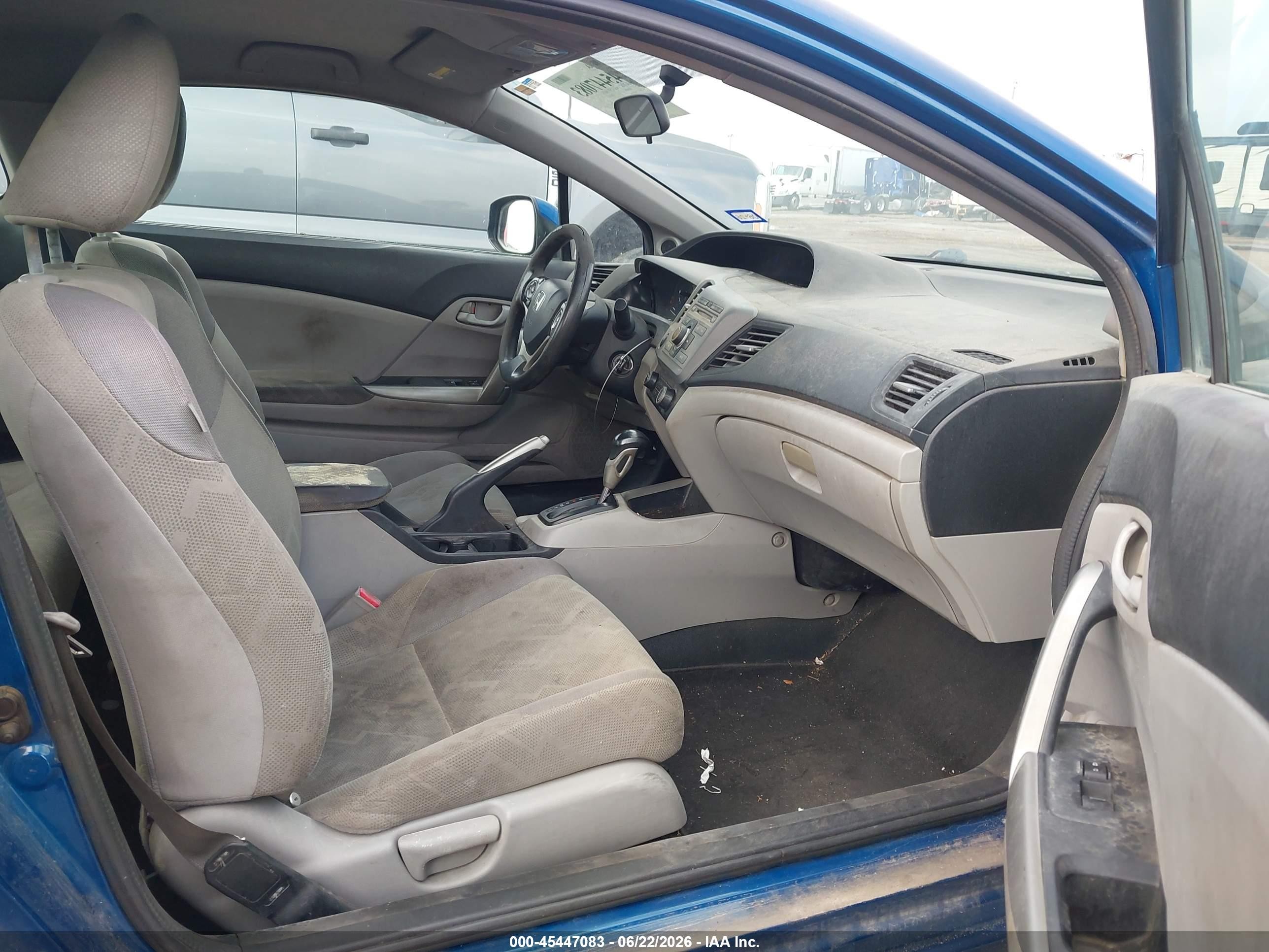 2012 Honda Civic Lx Blue vin: 2HGFG3B5XCH549027