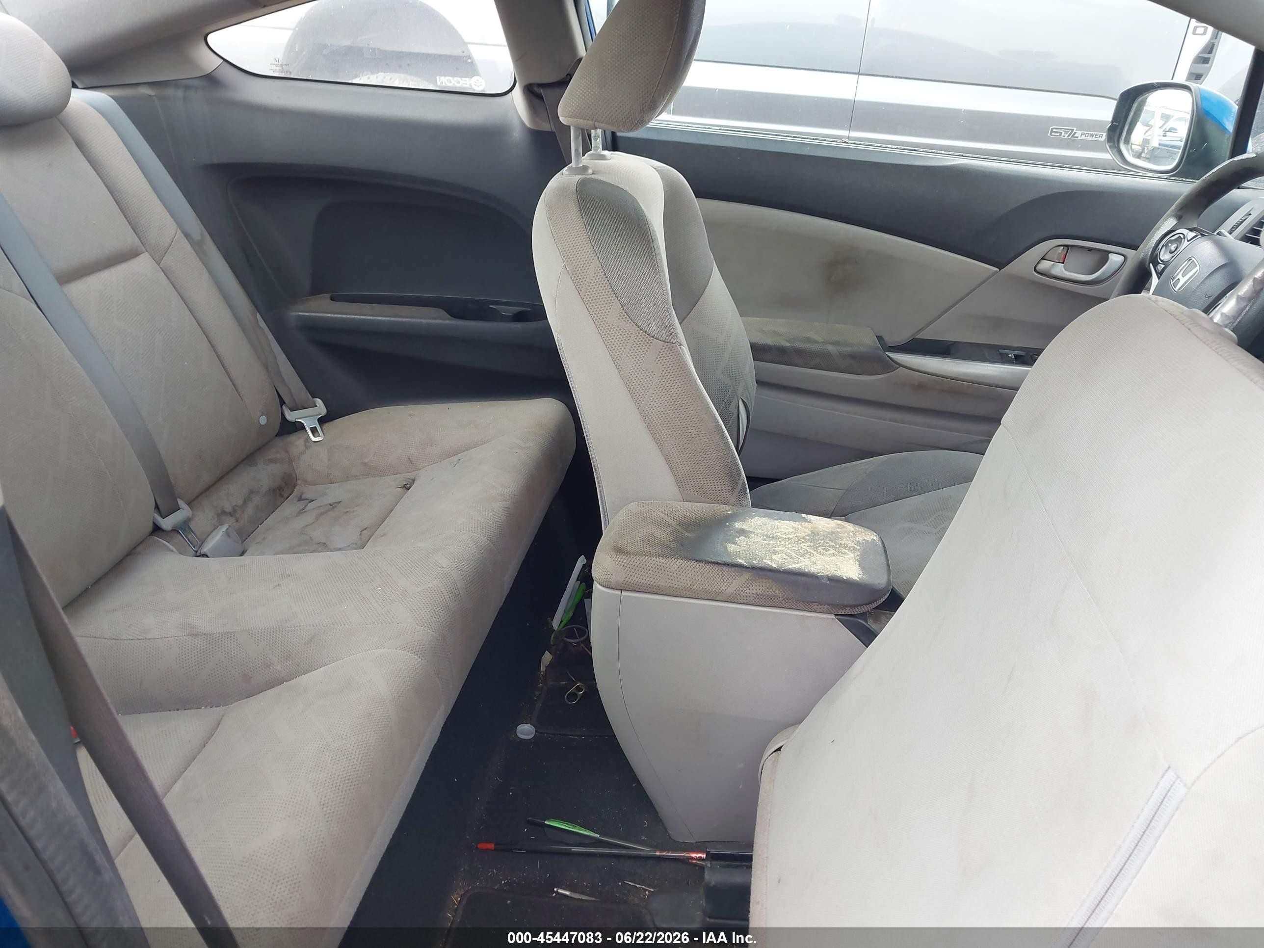 2012 Honda Civic Lx Blue vin: 2HGFG3B5XCH549027