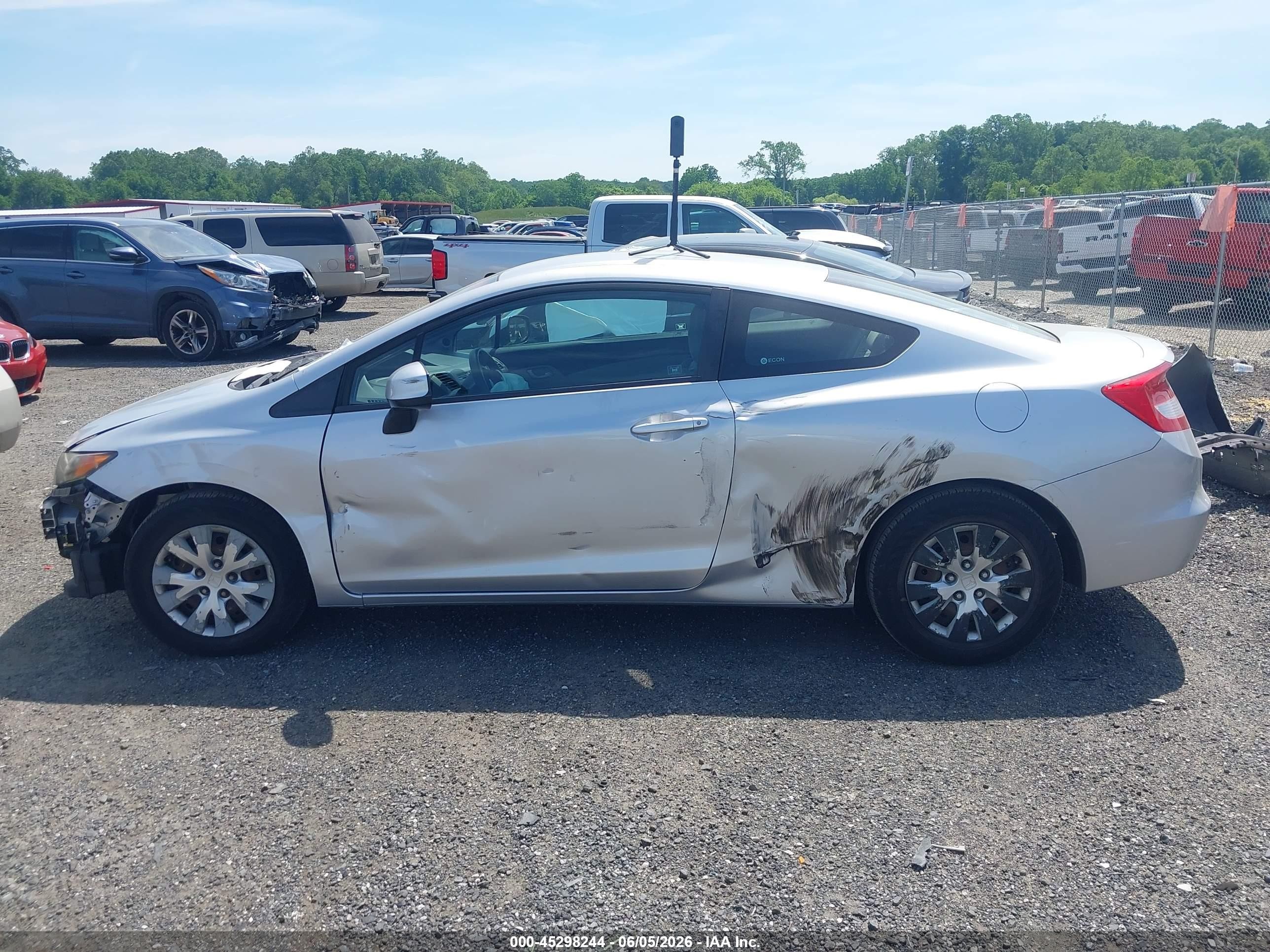 2012 Honda Civic Lx Gray vin: 2HGFG3B5XCH561050