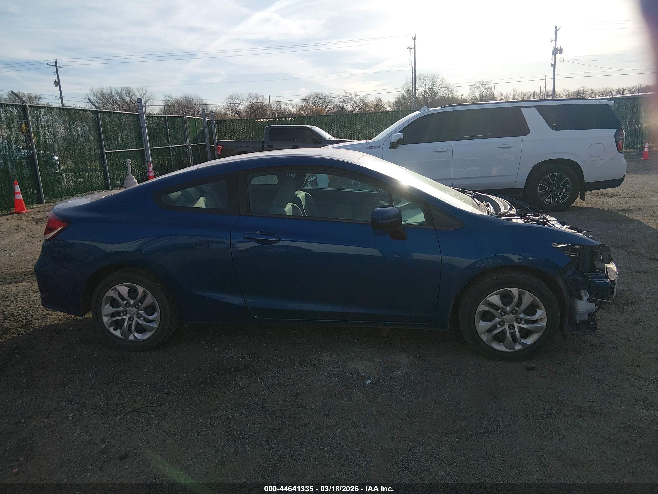 2014 Honda Civic Lx Blue vin: 2HGFG3B5XEH526690