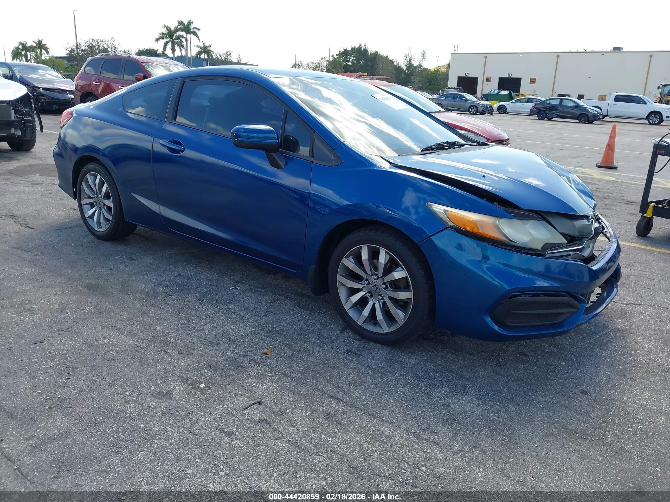 2015 Honda Civic Lx Синий vin: 2HGFG3B5XFH520213