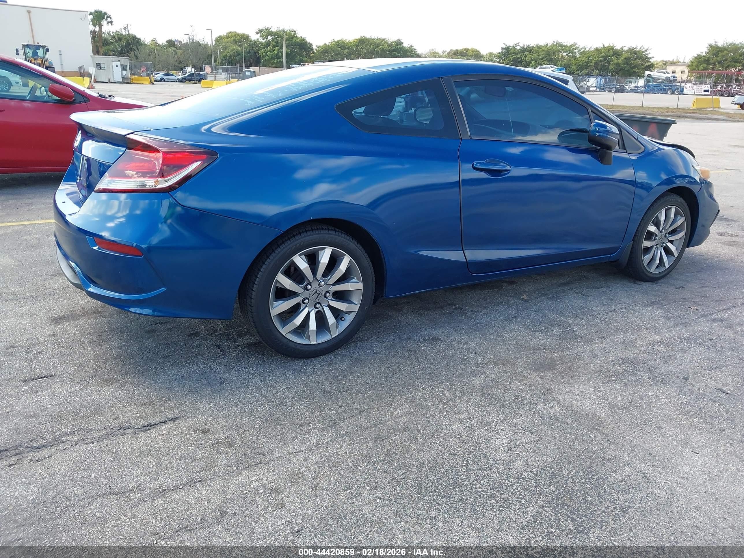 2015 Honda Civic Lx Синий vin: 2HGFG3B5XFH520213