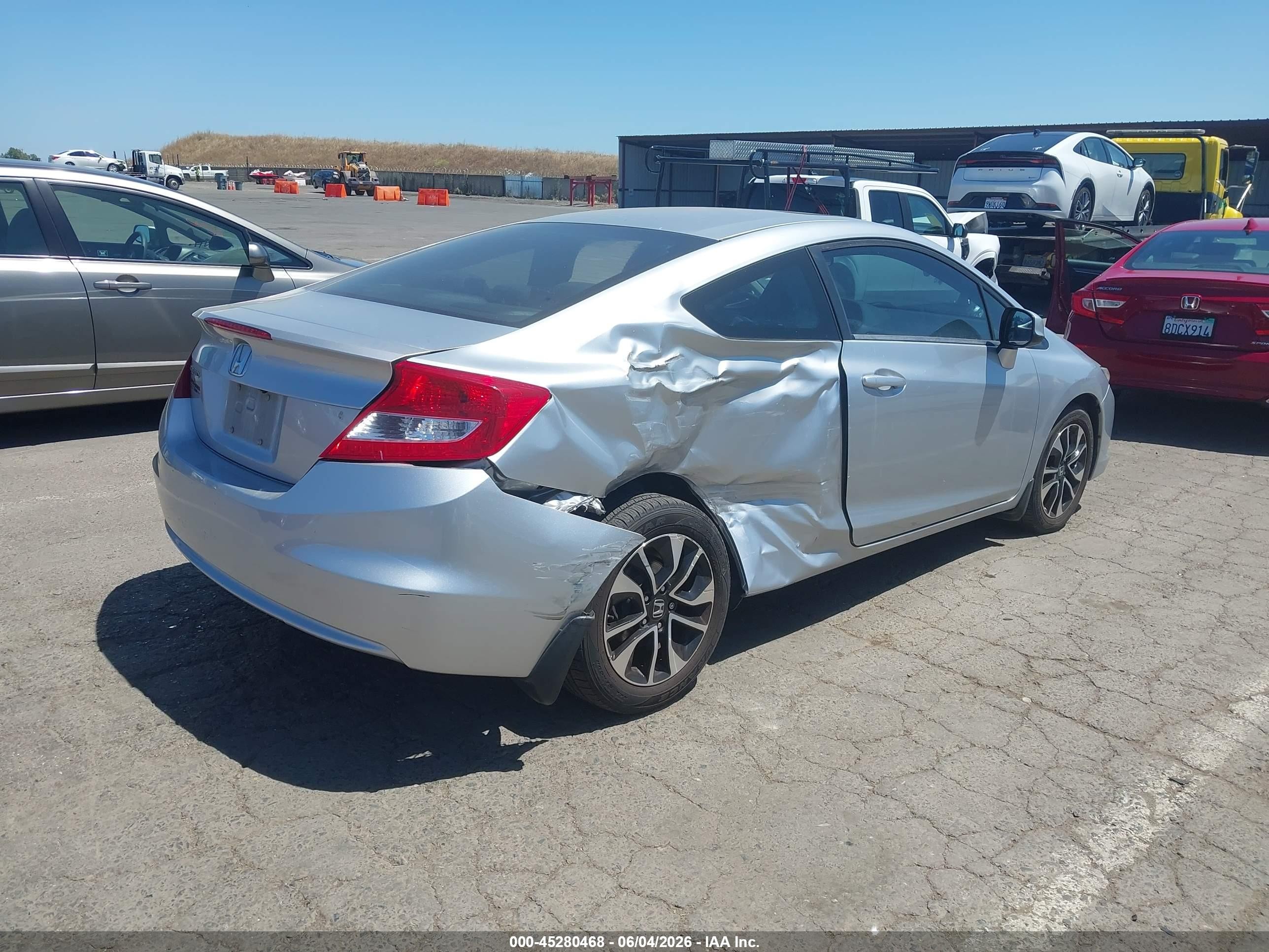 2013 Honda Civic Ex Silver vin: 2HGFG3B82DH502697