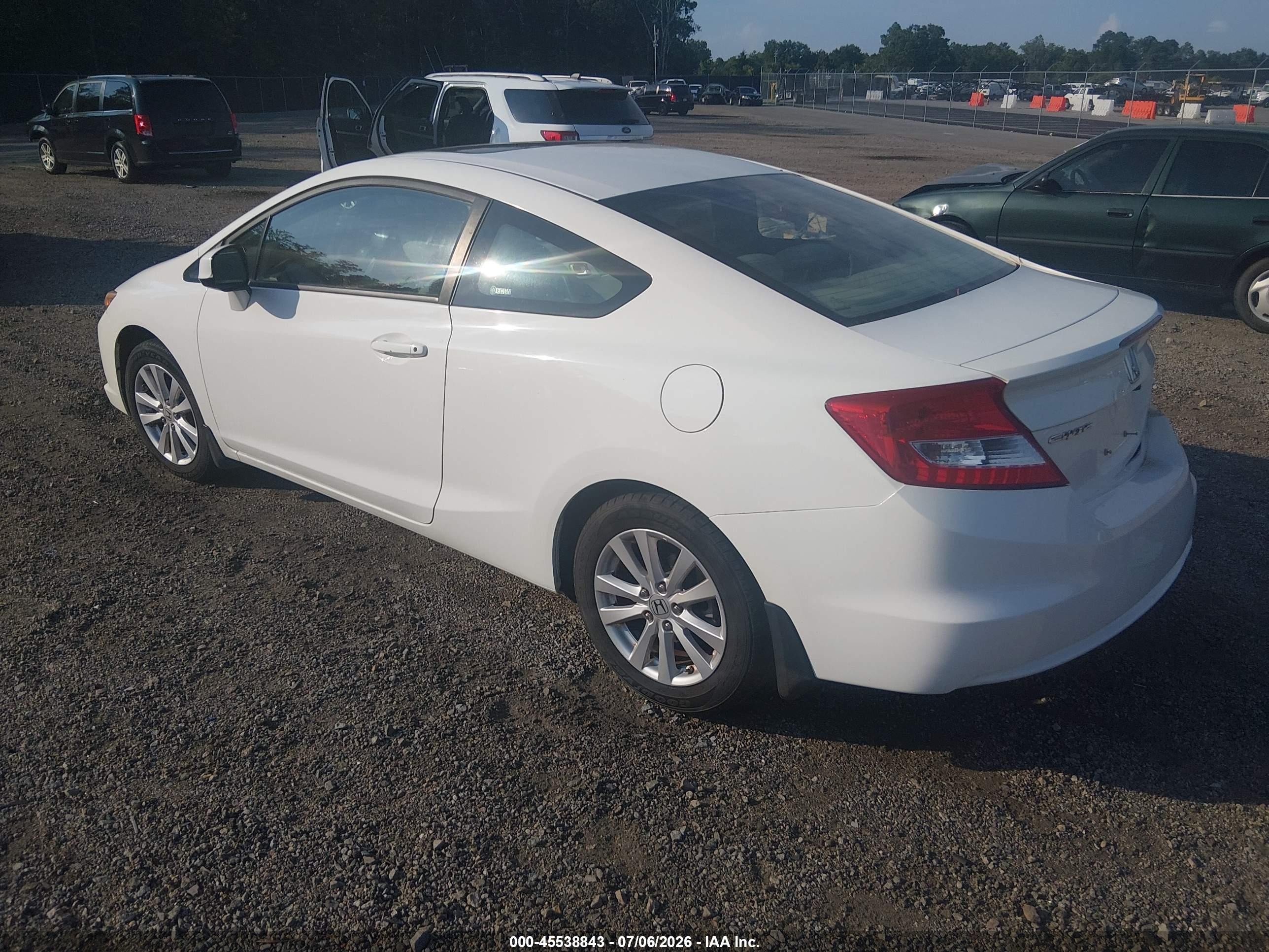 2012 Honda Civic Ex White vin: 2HGFG3B83CH563572