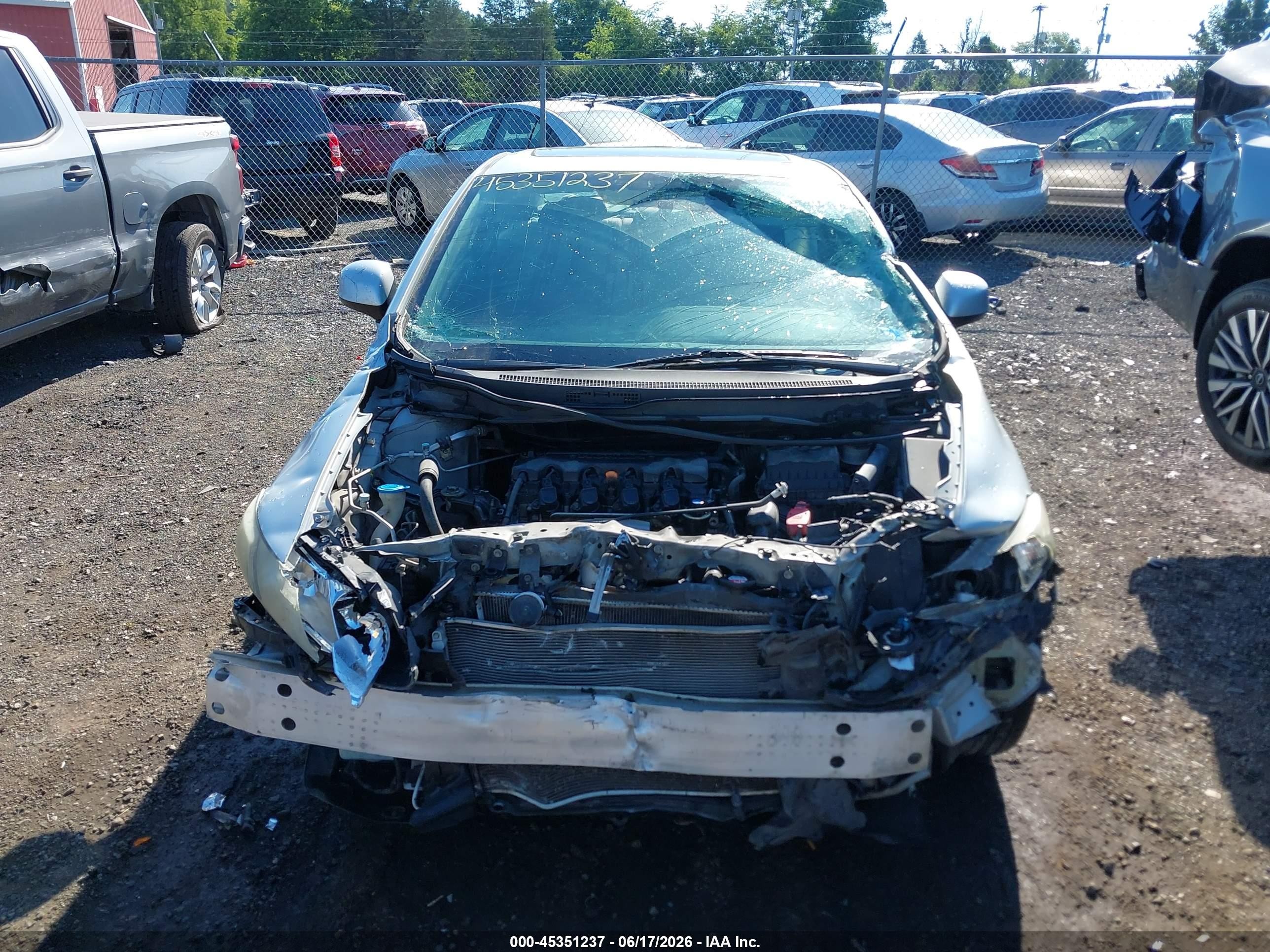 2013 Honda Civic Ex Серебряный vin: 2HGFG3B84DH505908