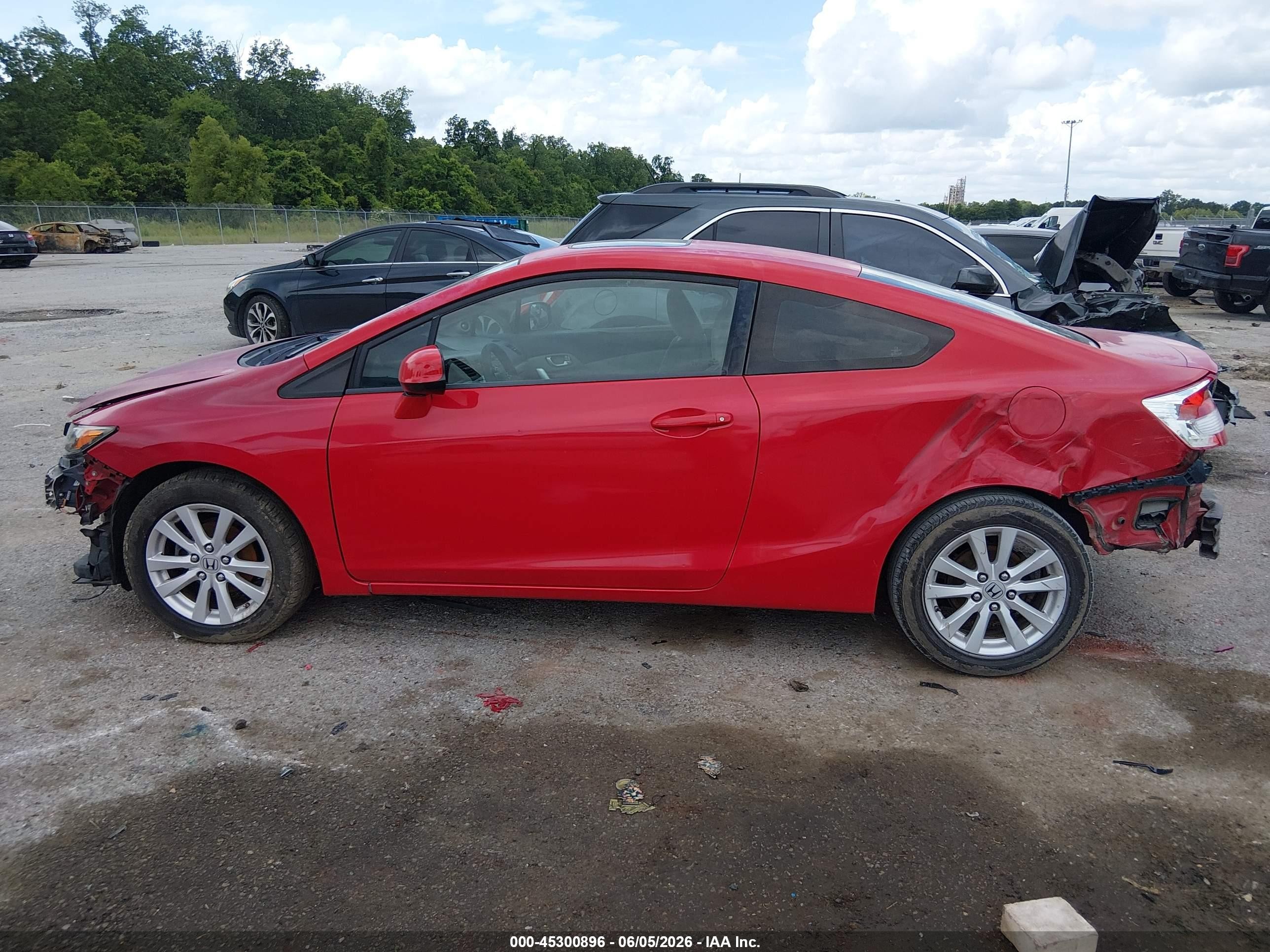 2012 Honda Civic Ex Red vin: 2HGFG3B85CH526989
