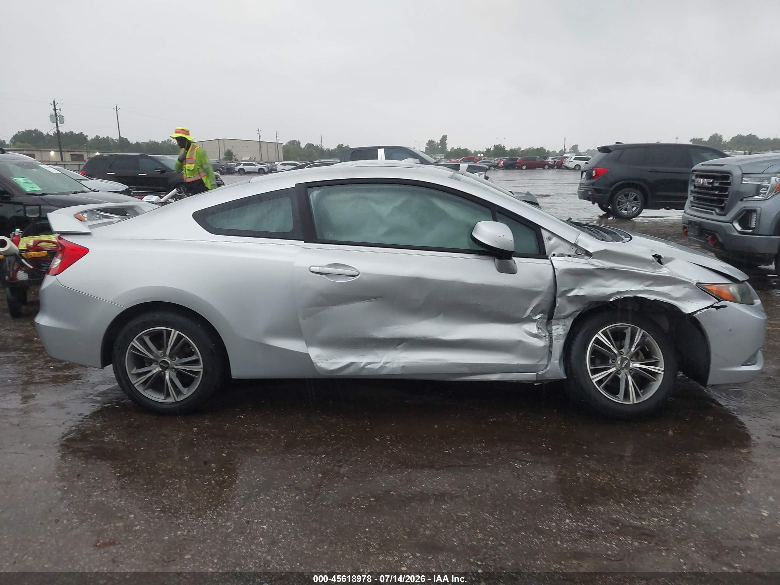 2012 Honda Civic Ex Серебряный vin: 2HGFG3B86CH544093