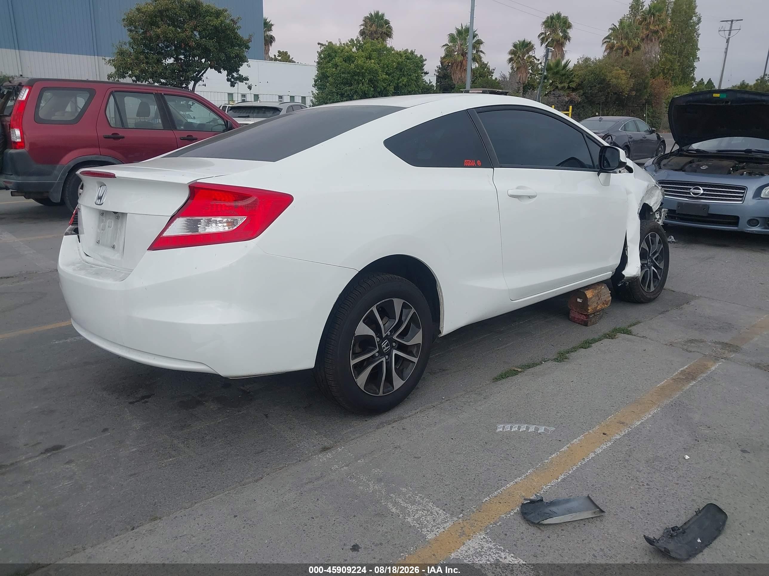 2013 Honda Civic Ex Белый vin: 2HGFG3B86DH515873