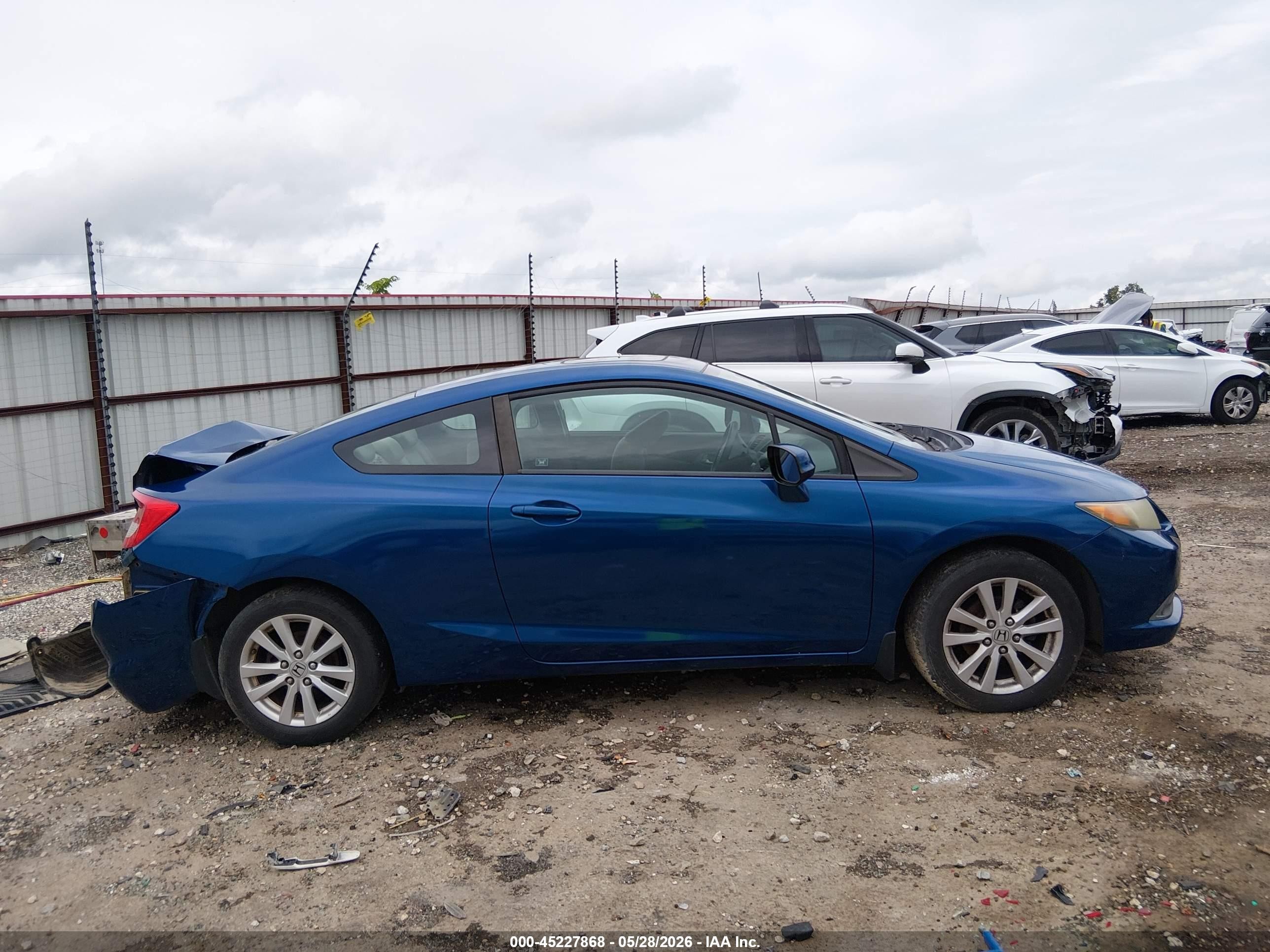 2012 Honda Civic Ex Blue vin: 2HGFG3B88CH504159
