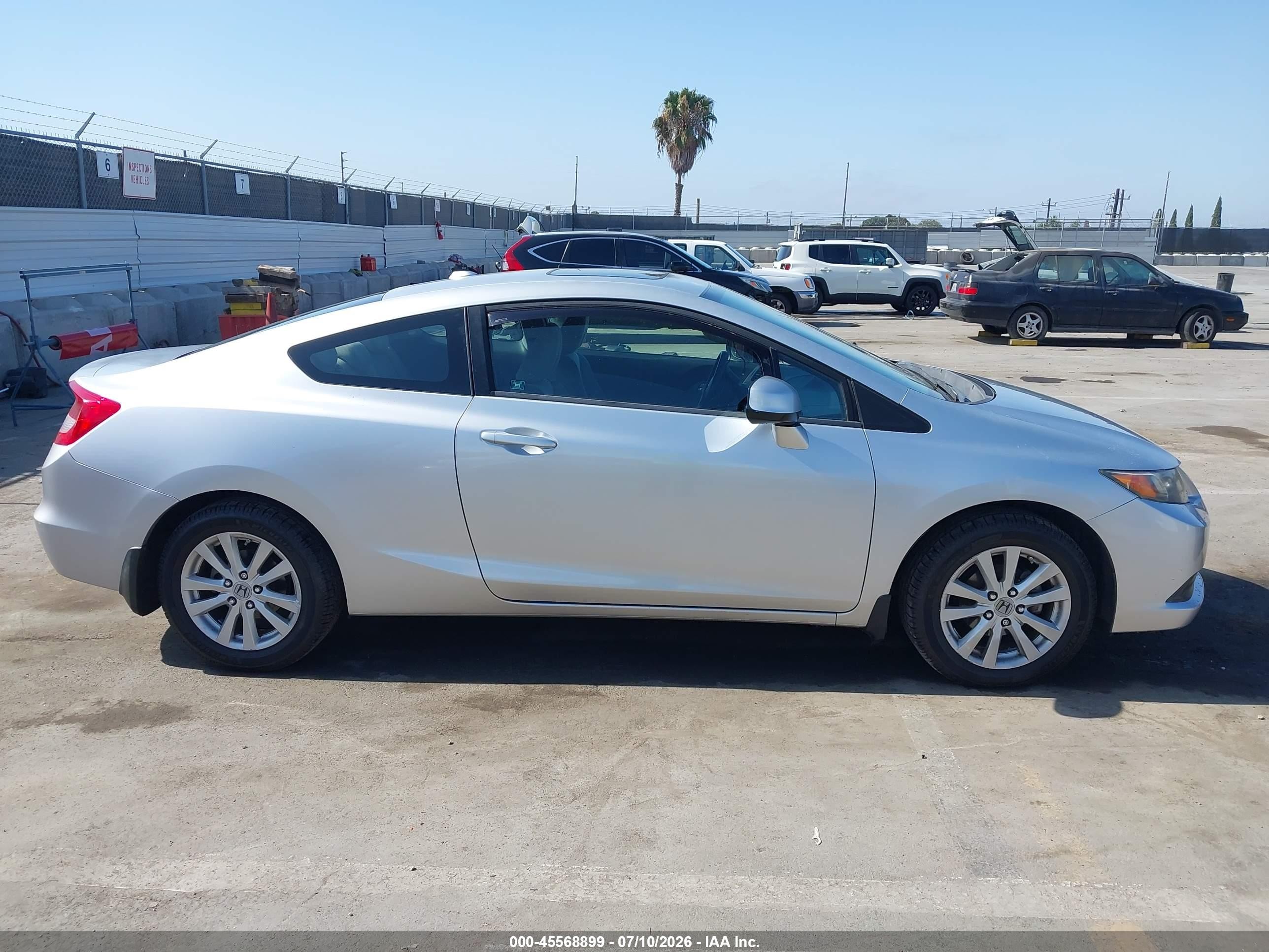 2012 Honda Civic Ex Silver vin: 2HGFG3B88CH536366