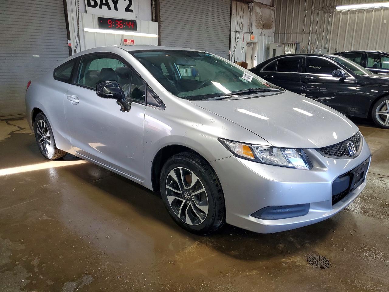 2013 Honda Civic Ex Silver vin: 2HGFG3B88DH528303