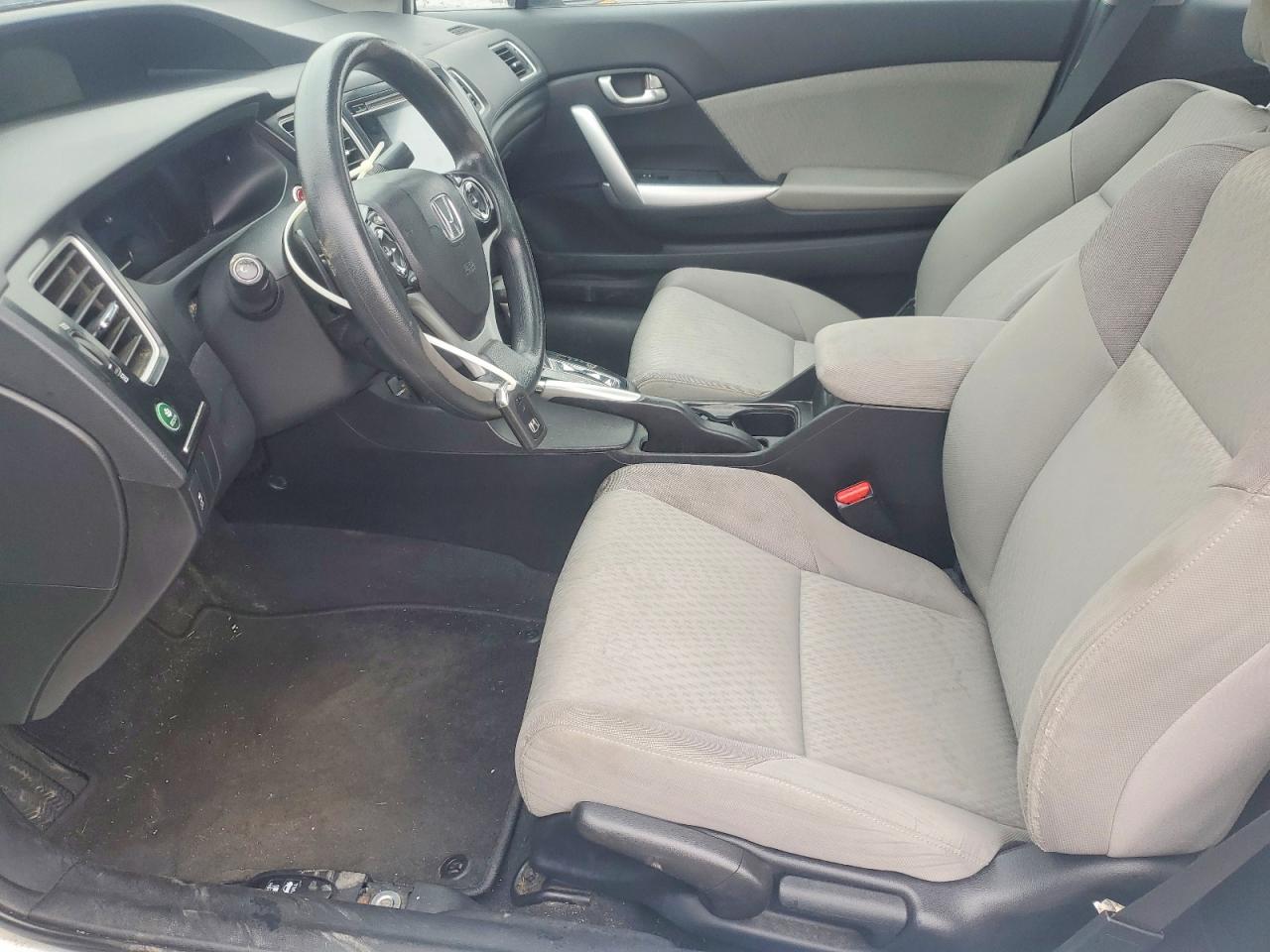 2014 Honda Civic White vin: 2HGFG3B8XEH512105
