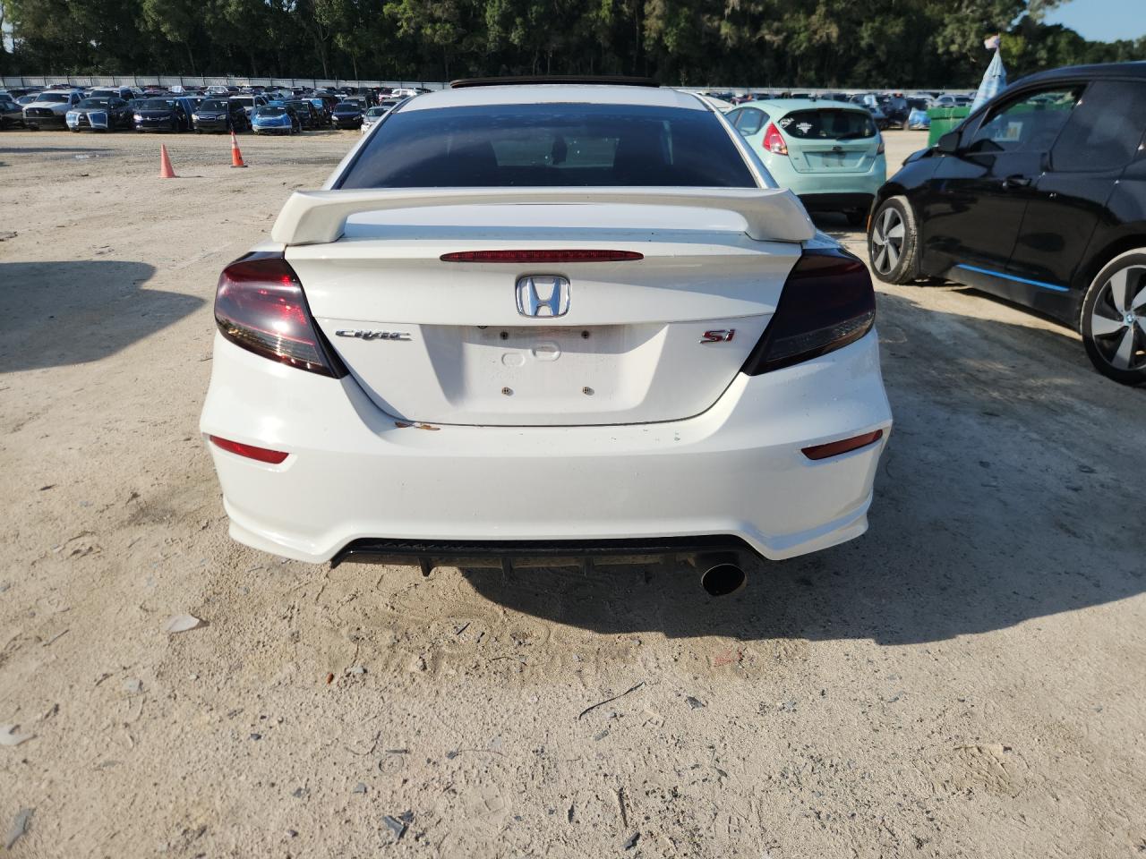 2014 Honda Civic Si White vin: 2HGFG4A53EH701191 Damage: Rear Bumper, Multiple Scratches Heavy, 3