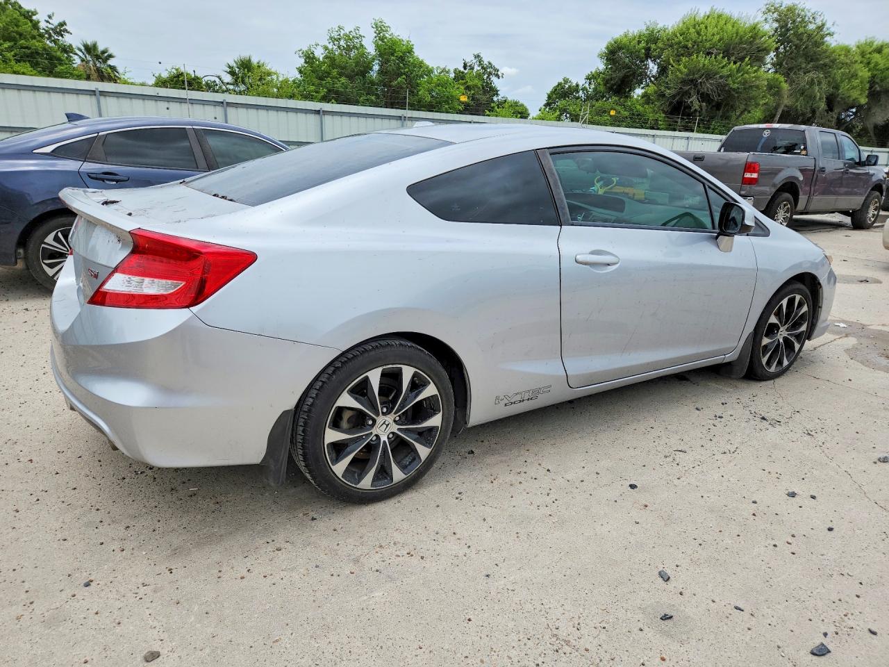 2013 Honda Civic Si Серебряный vin: 2HGFG4A54DH706172