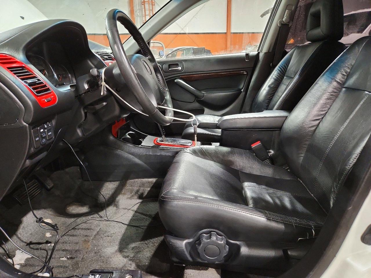 2005 Acura 1.7el Premium White vin: 2HHES36885H100345