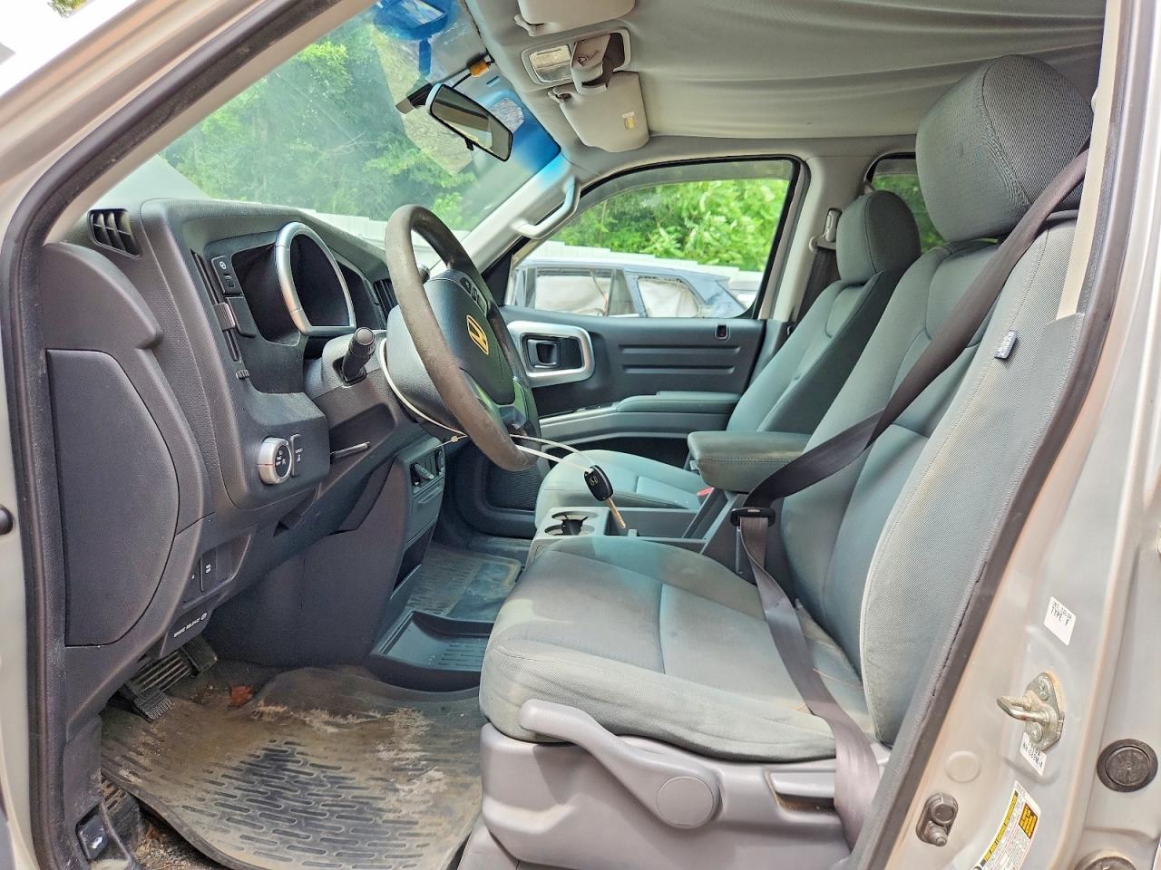 2008 Honda Ridgeline Rt Silver vin: 2HJYK16208H533402