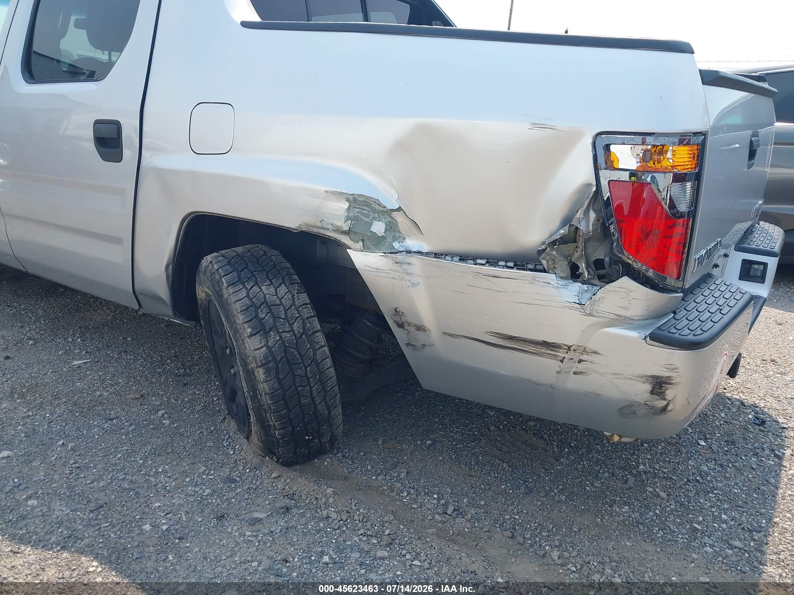 2008 Honda Ridgeline Rt Silver vin: 2HJYK16218H528581