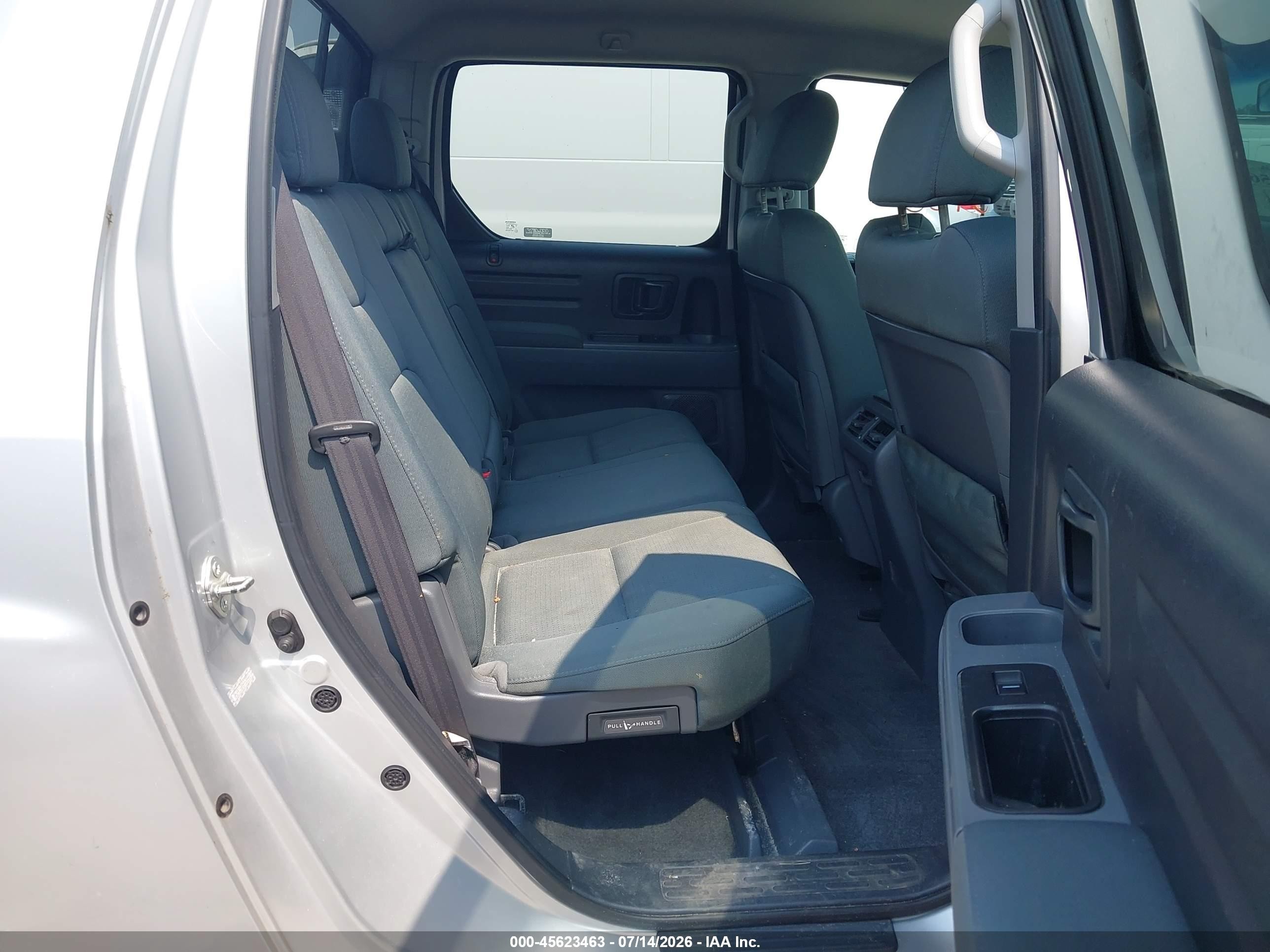 2008 Honda Ridgeline Rt Silver vin: 2HJYK16218H528581