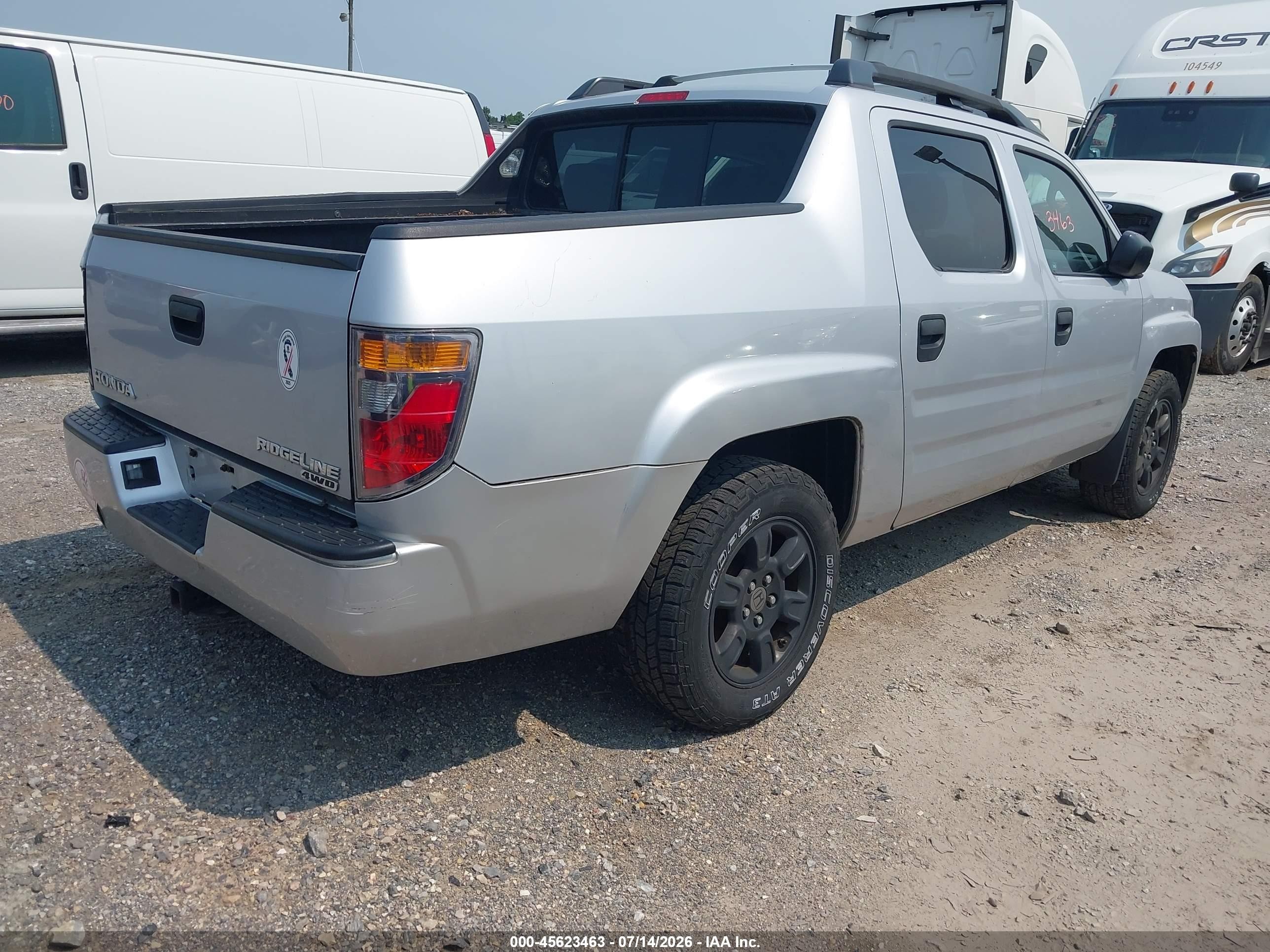 2008 Honda Ridgeline Rt Silver vin: 2HJYK16218H528581