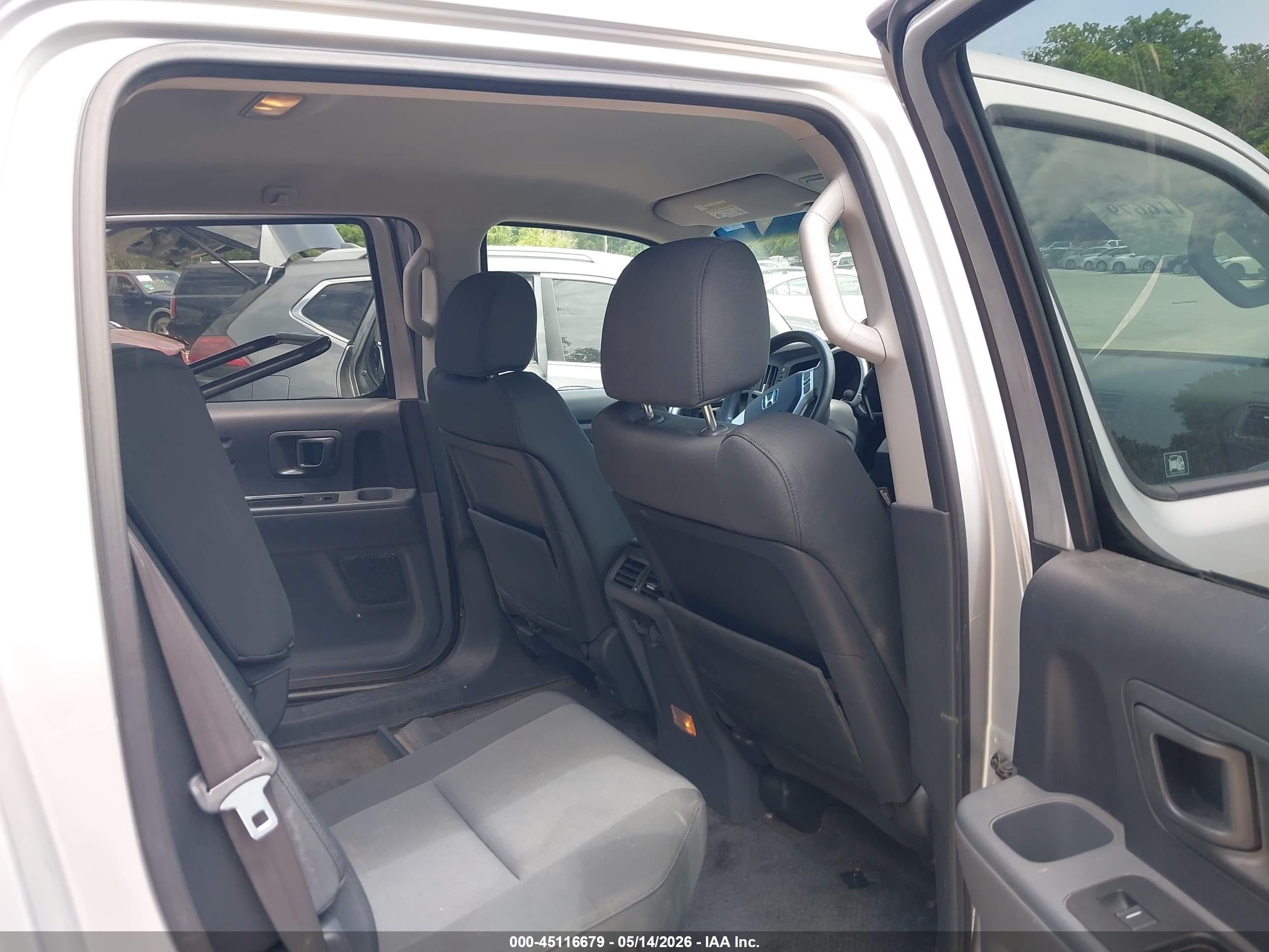 2006 Honda Ridgeline Rt Серебряный vin: 2HJYK16256H574623
