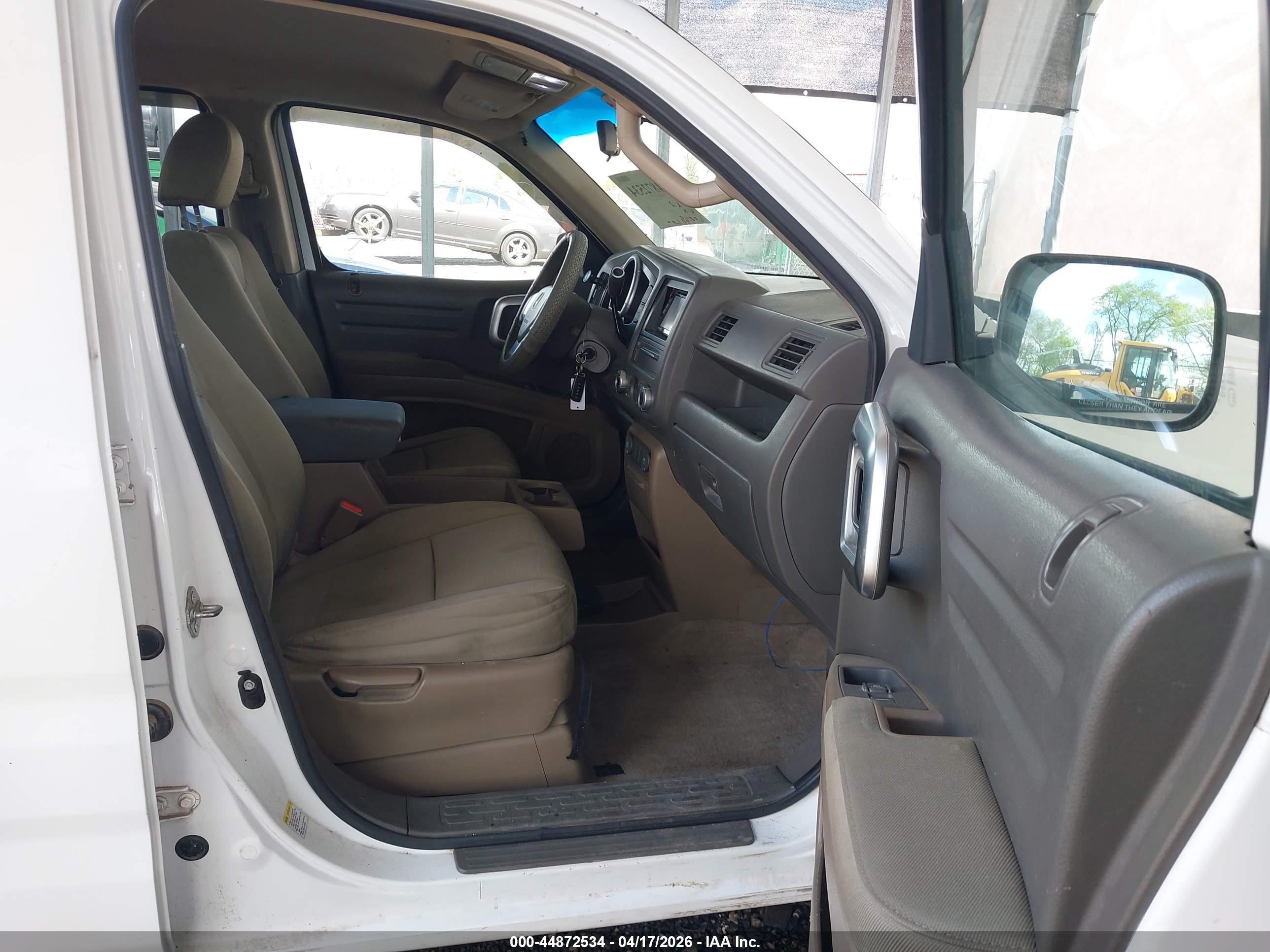 2008 Honda Ridgeline Rt White vin: 2HJYK16258H508821