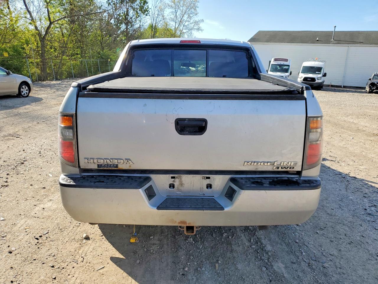 2008 Honda Ridgeline Rt Silver vin: 2HJYK16258H522301