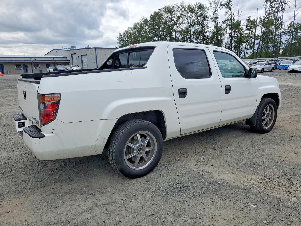 2006 Honda Ridgeline Rt White vin: 2HJYK16286H546461
