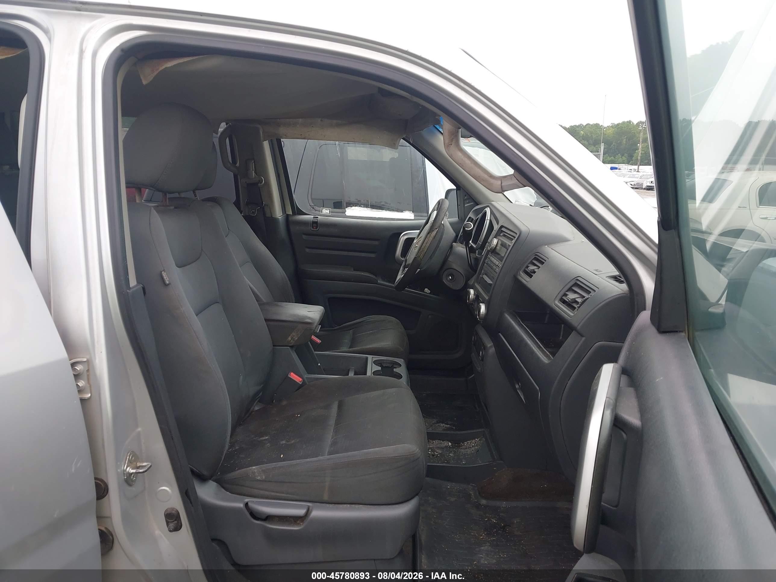 2008 Honda Ridgeline Rt Silver vin: 2HJYK16288H539867