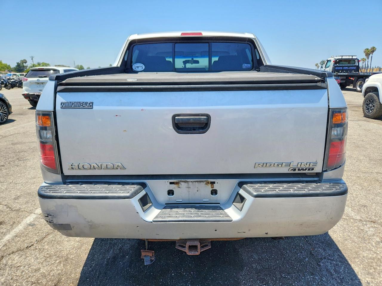 2008 Honda Ridgeline Rt Silver vin: 2HJYK162X8H506630