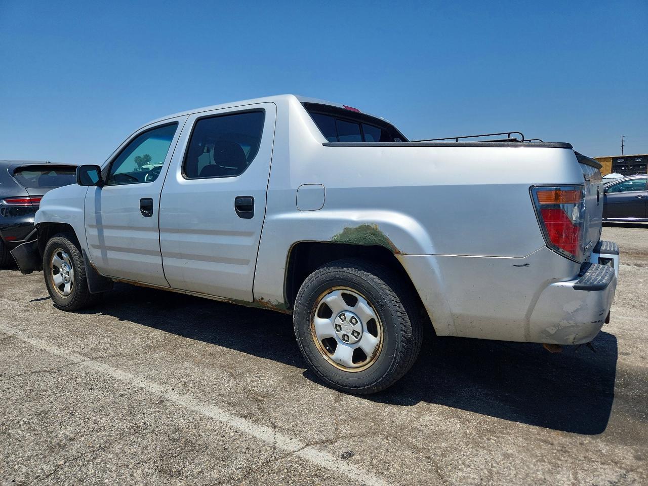 2008 Honda Ridgeline Rt Silver vin: 2HJYK162X8H506630