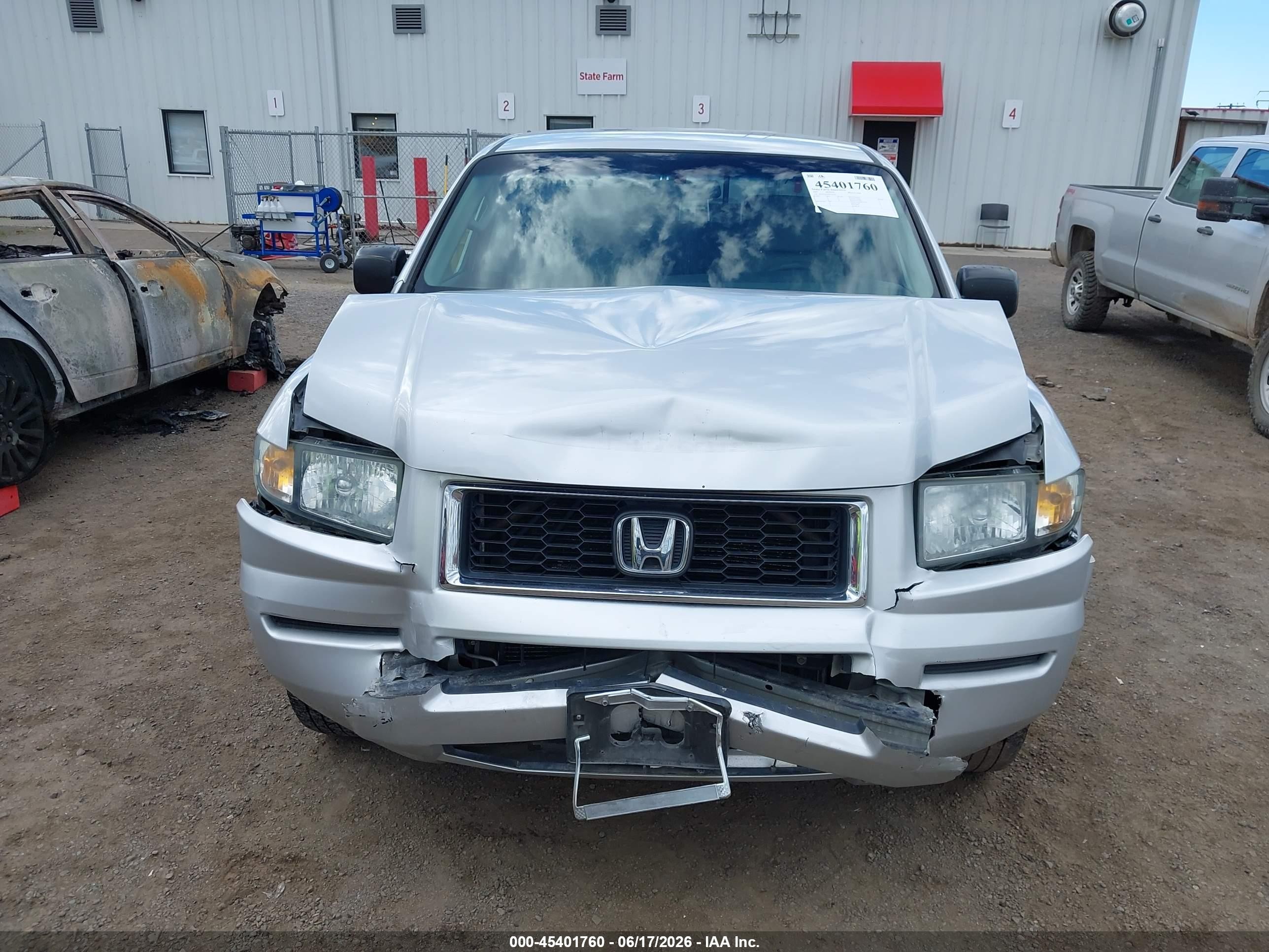 2007 Honda Ridgeline Rtx Silver vin: 2HJYK16307H514176
