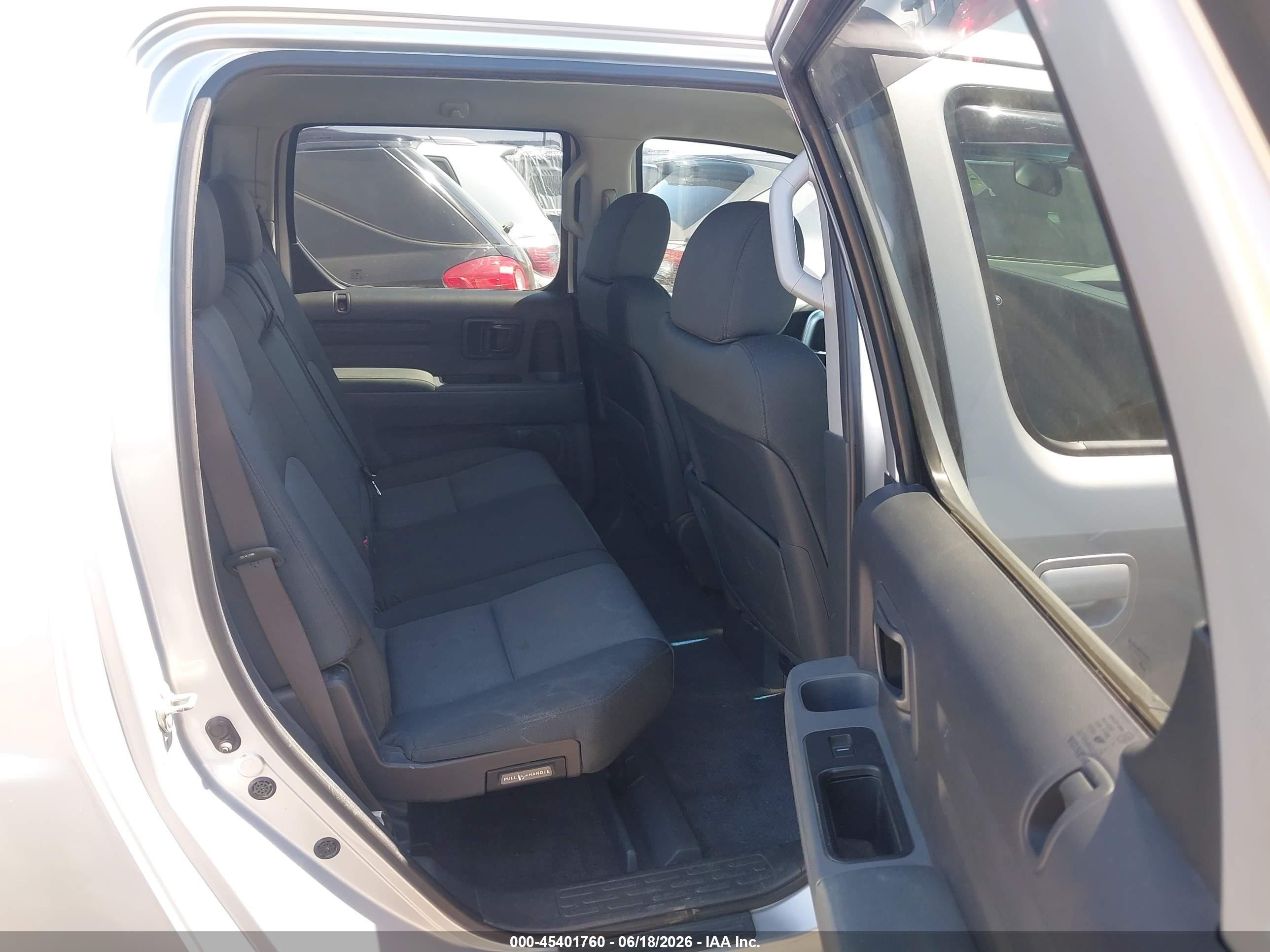 2007 Honda Ridgeline Rtx Silver vin: 2HJYK16307H514176