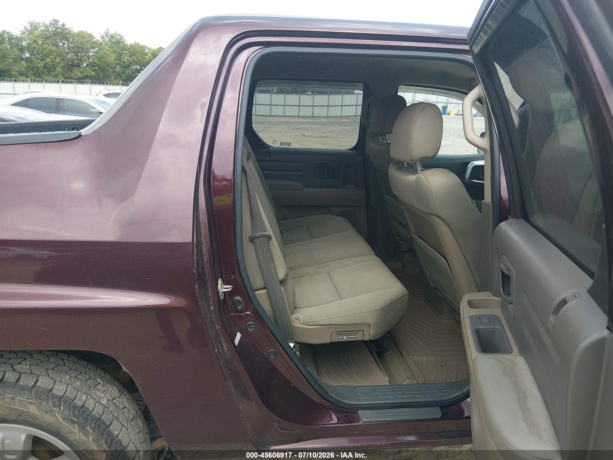 2008 Honda Ridgeline Rtx Burgundy vin: 2HJYK16348H540524