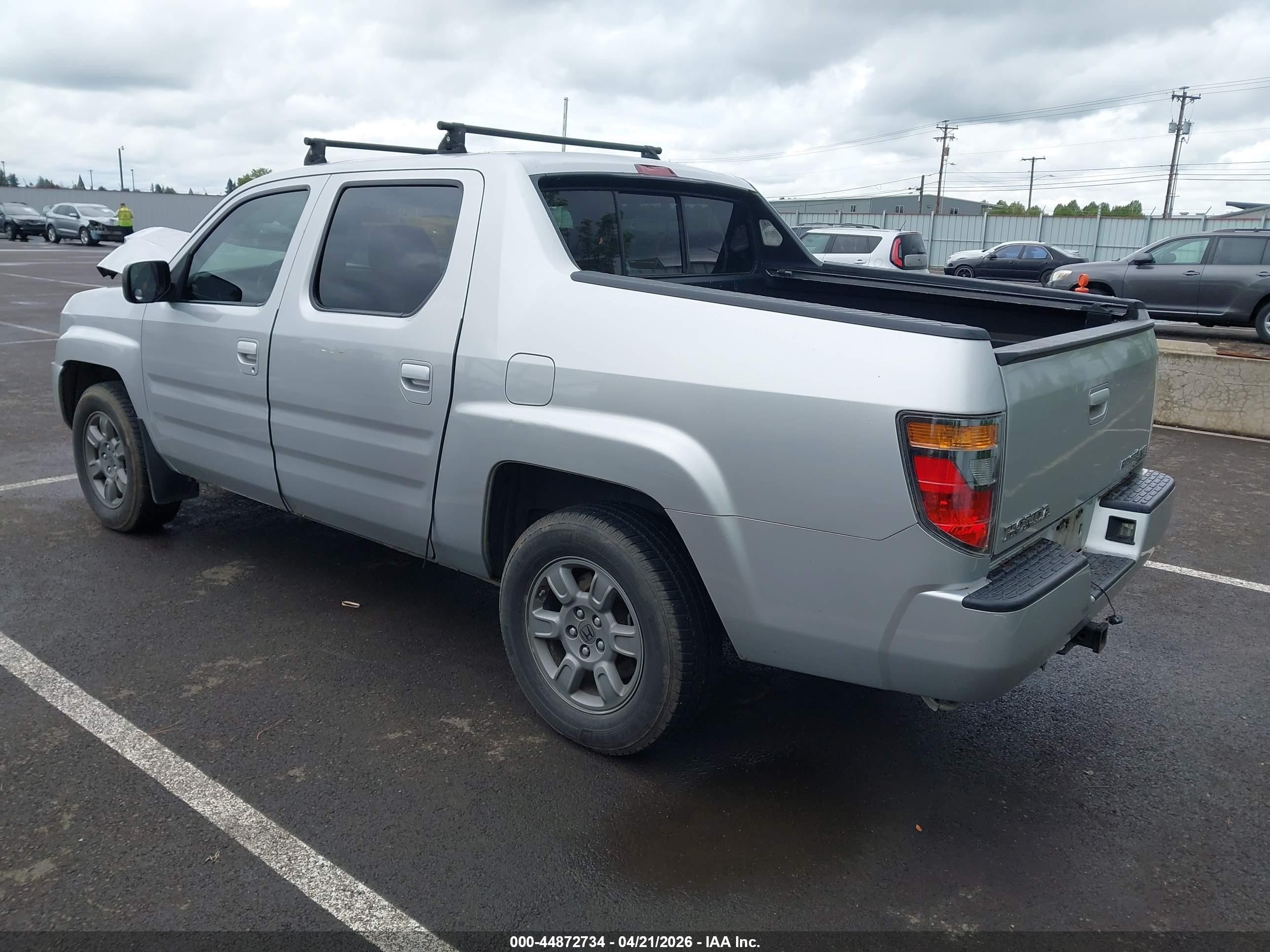 2007 Honda Ridgeline Rtx Silver vin: 2HJYK16357H501035