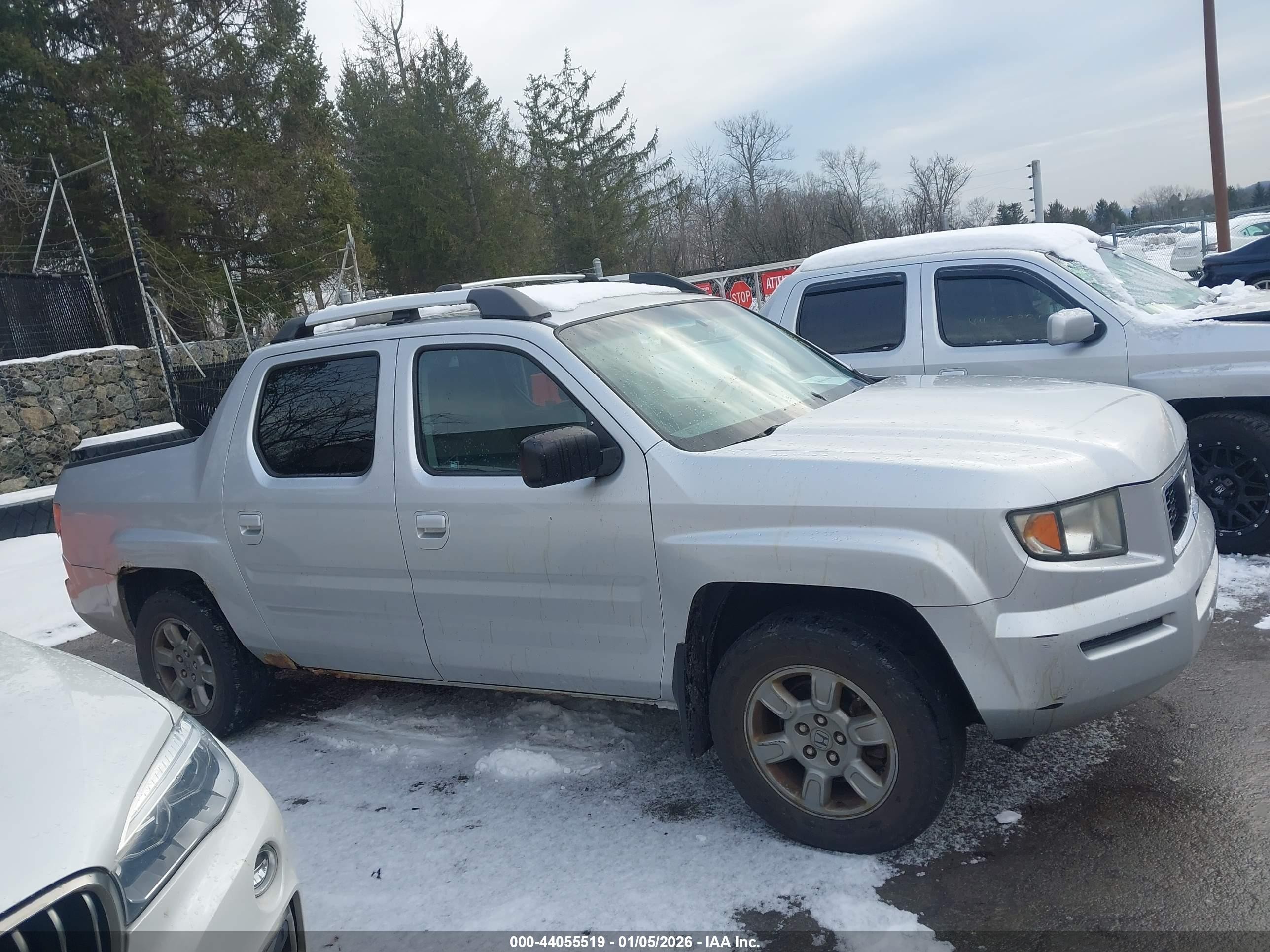 2008 Honda Ridgeline Rtx Silver vin: 2HJYK16358H507077