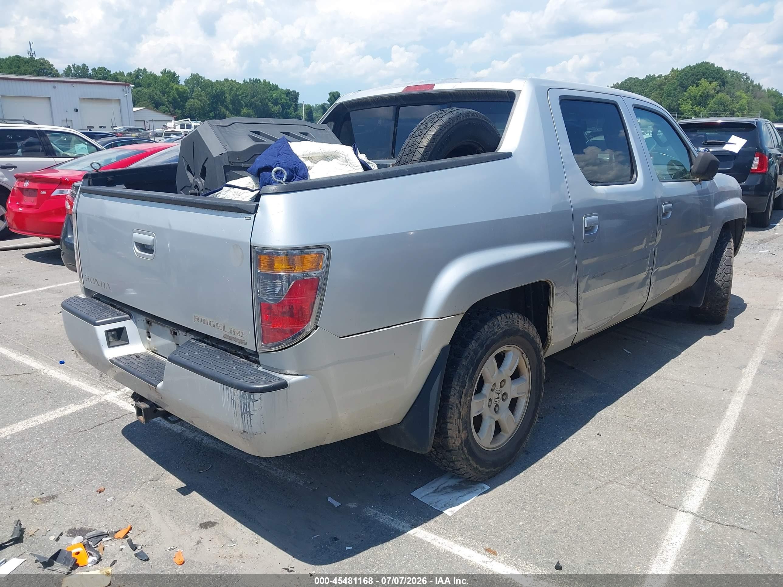 2008 Honda Ridgeline Rtx Silver vin: 2HJYK16398H540423