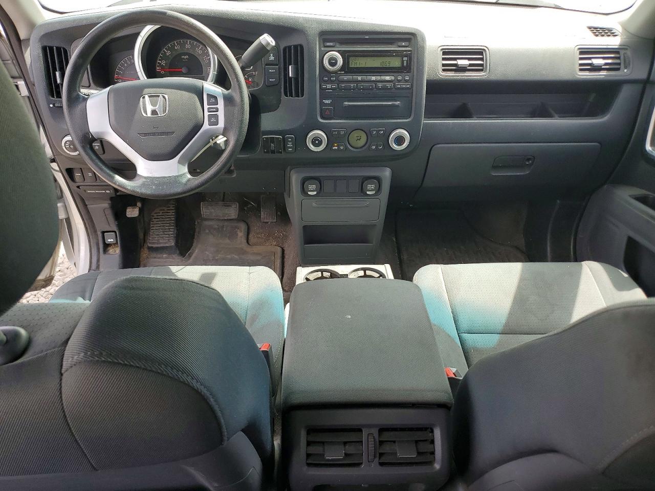 2008 Honda Ridgeline Rtx Silver vin: 2HJYK163X8H503252
