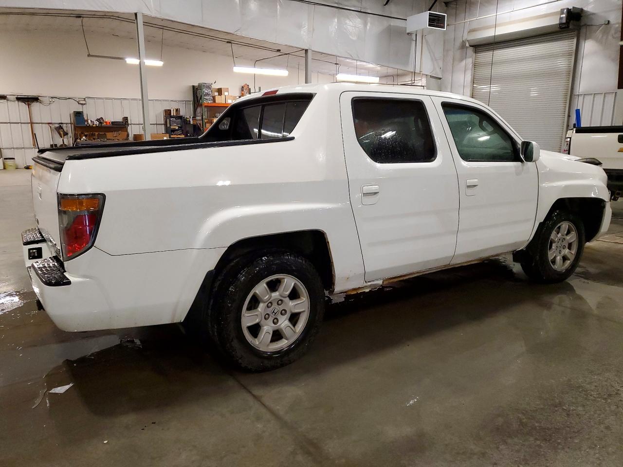 2007 Honda Ridgeline Rts White vin: 2HJYK16407H540401