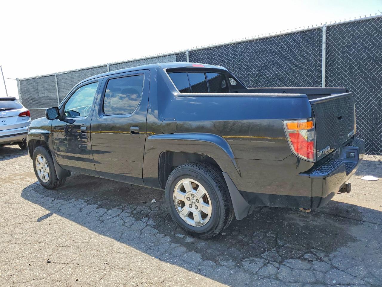 2008 Honda Ridgeline Rts Black vin: 2HJYK16408H528797