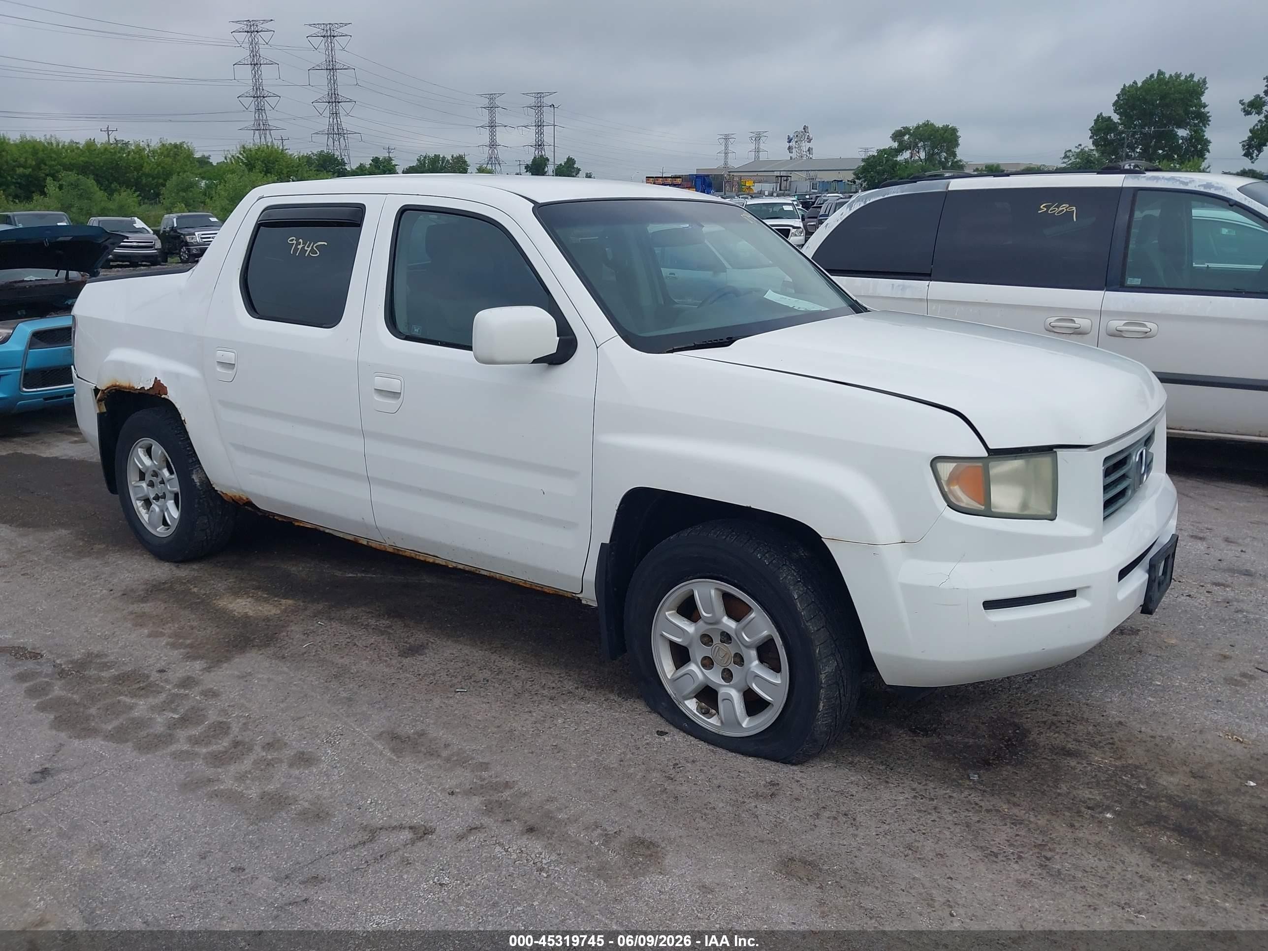 2006 Honda Ridgeline Rts White vin: 2HJYK16436H560382