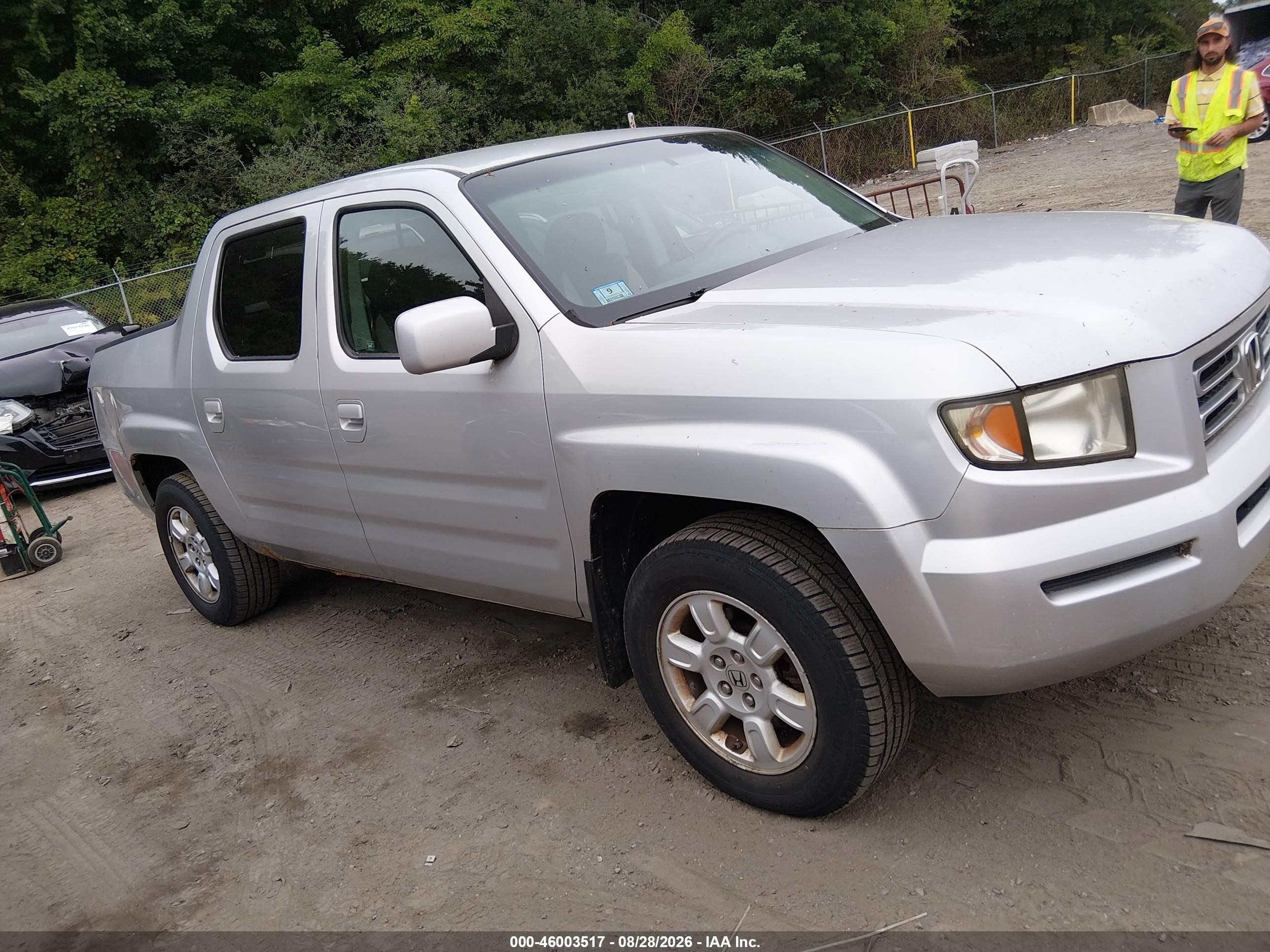 2007 Honda Ridgeline Rts Серебряный vin: 2HJYK16437H515203